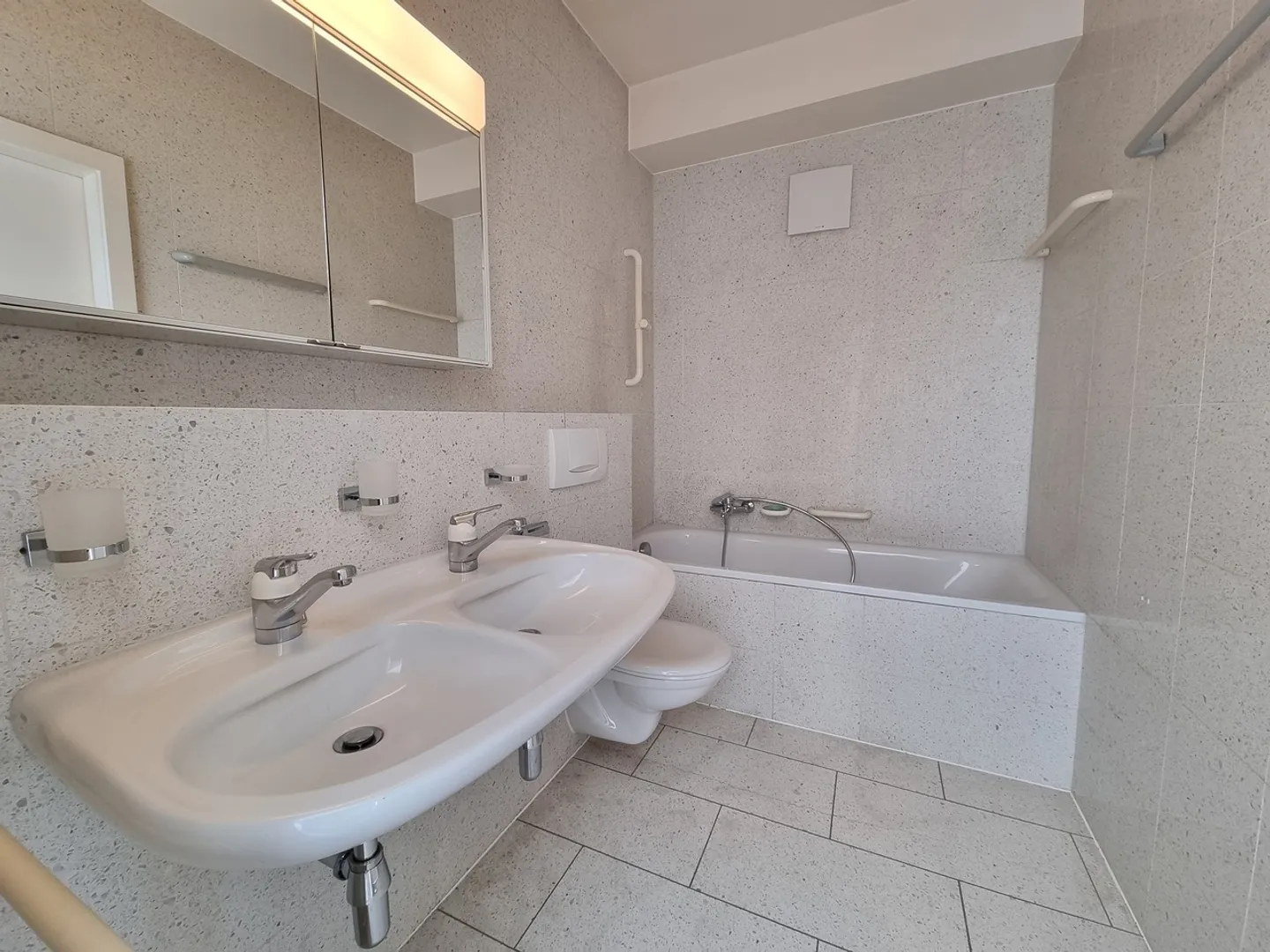 Apartment for rent - Photo 11 of 11