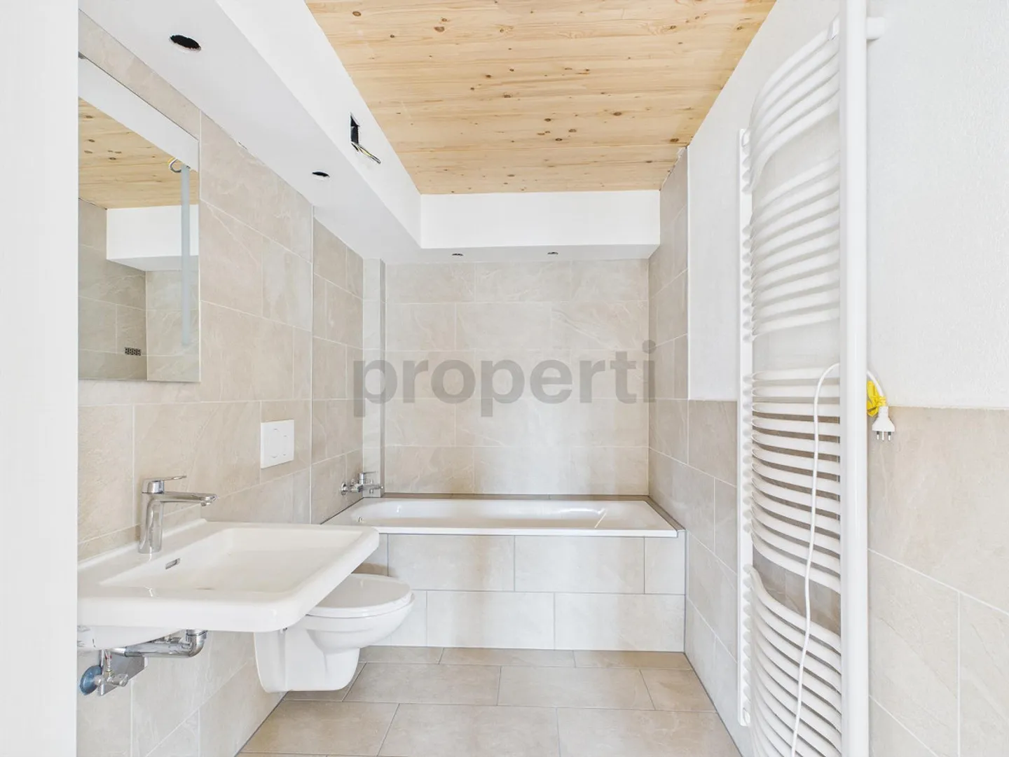 Appartement au rez-de-chaussée de 3,5 pièces tout neuf avec charme historique - Photo 7 sur 10