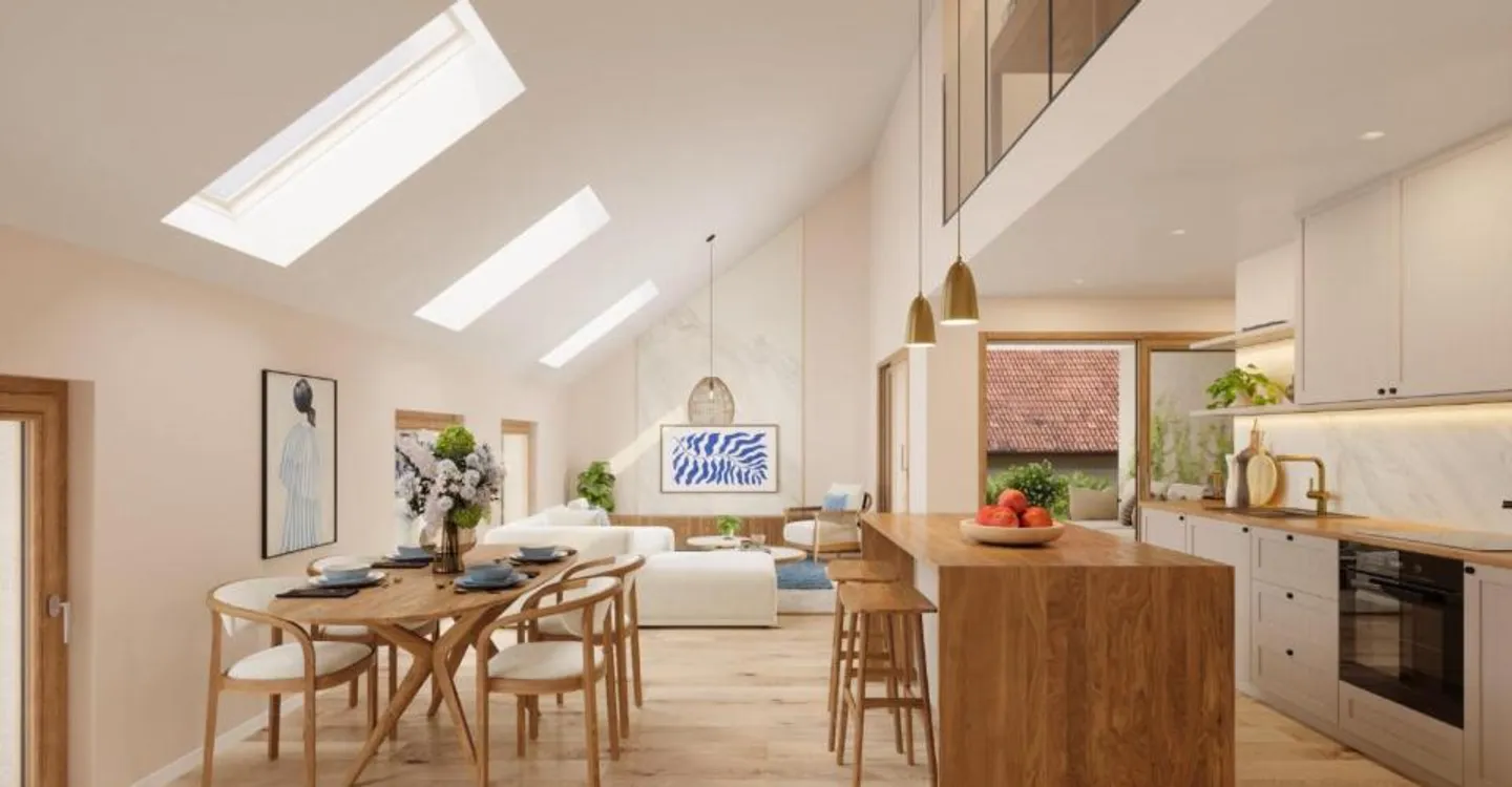 Charming Duplex with Garden - Photo 9 of 13