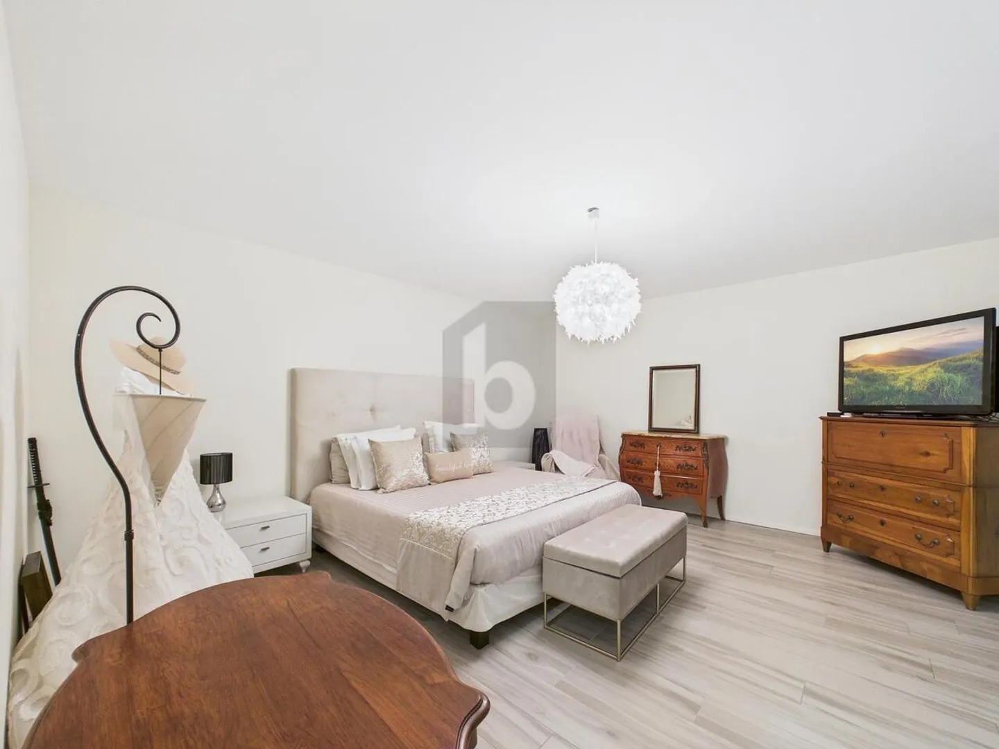 KOMFORT UND PRESTIGE NUR WENIGE SCHRITTE VOM GENFERSEE ENTFERNT - Foto 3 von 6