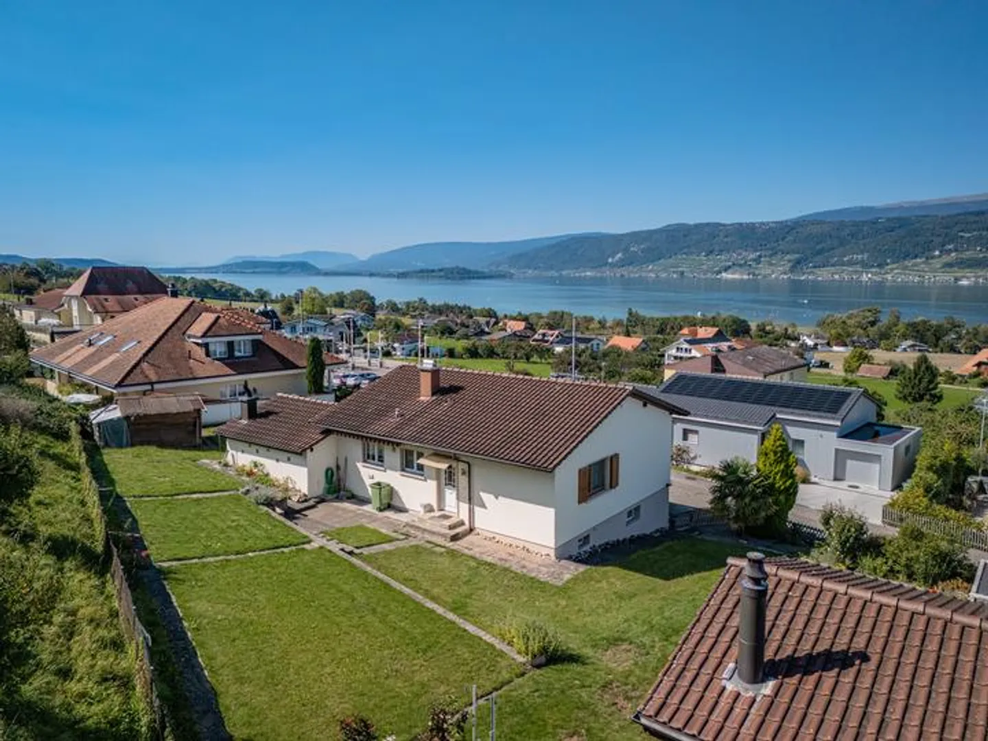 729 m² di terreno edificabile di alta qualità con vista lago - Foto 8 di 8