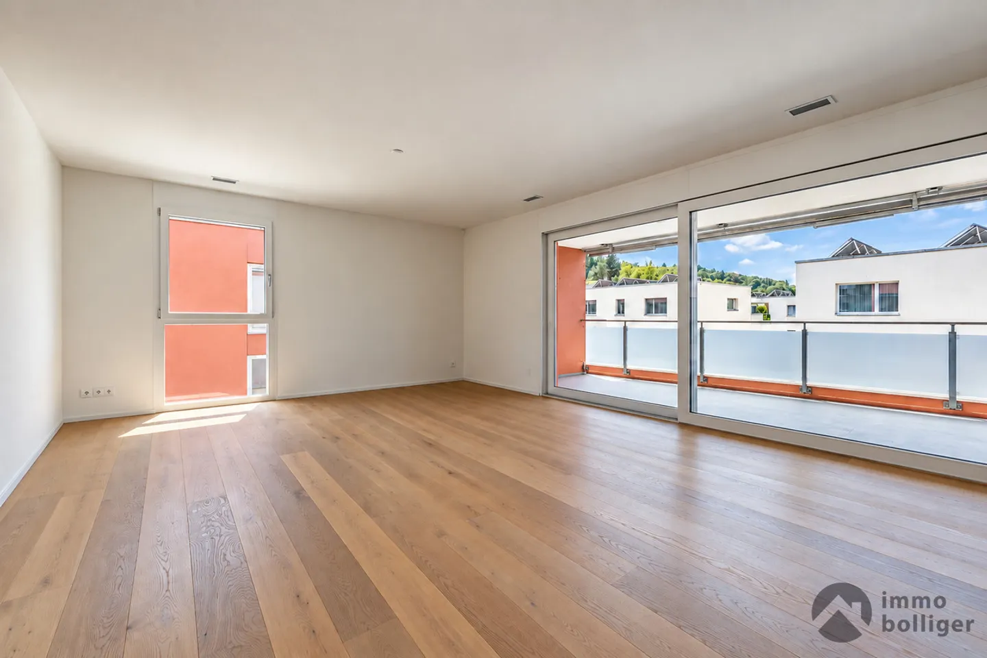 Bellissimo appartamento di 4 ½ stanze a Zofingen - Foto 1 di 14