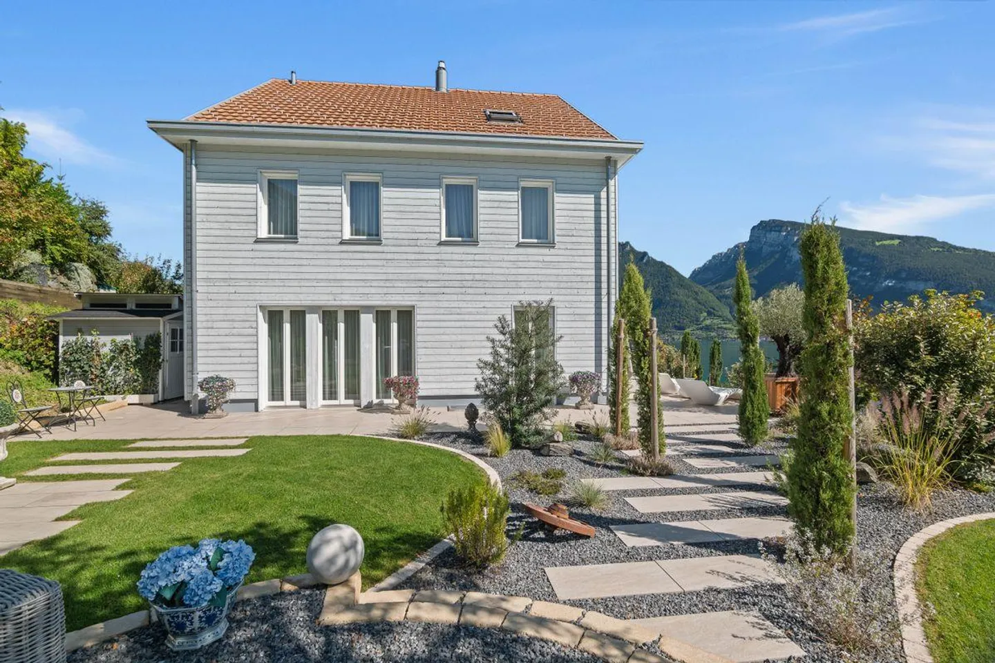 Elegant Family Home with Lake View - Photo 2 of 8