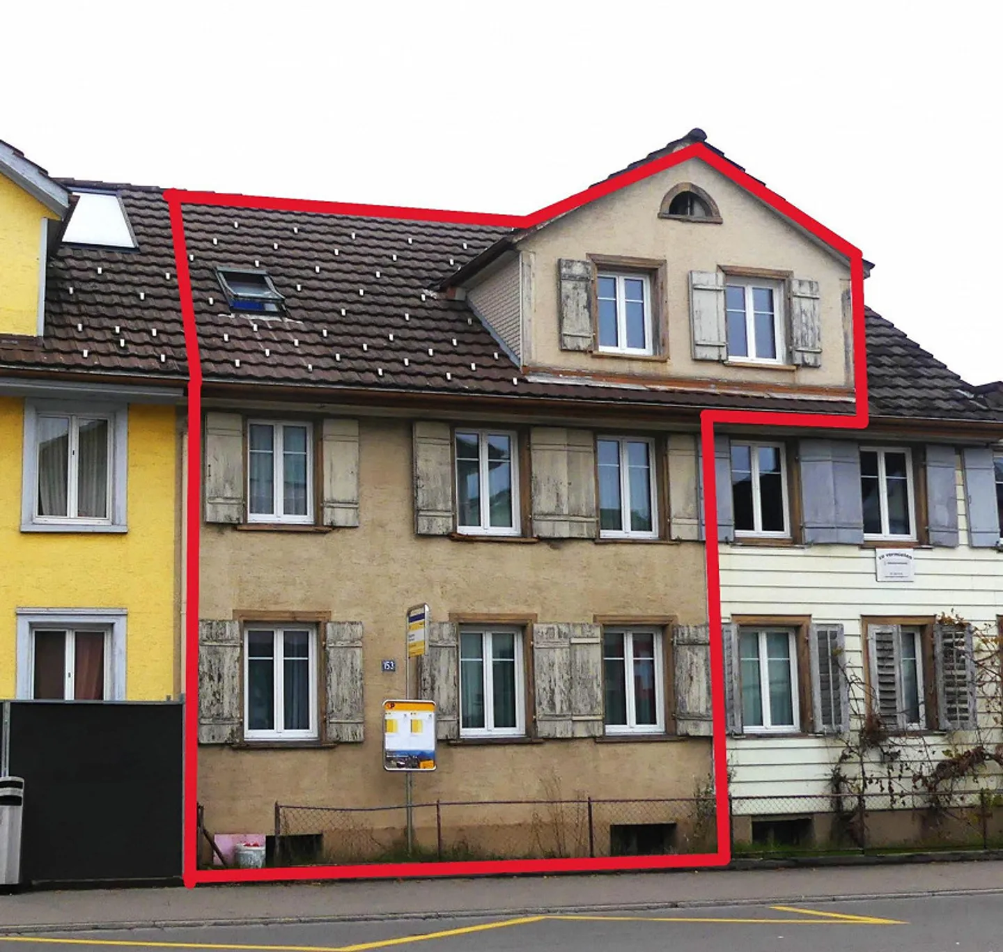 Occasione conveniente - Casa bifamiliare da ristrutturare - Foto 1 di 3