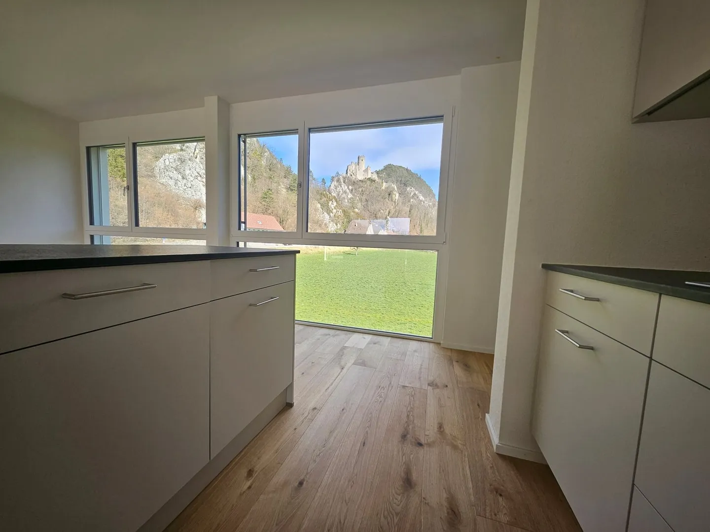 80m2 terrace and great view - Photo 8 of 14