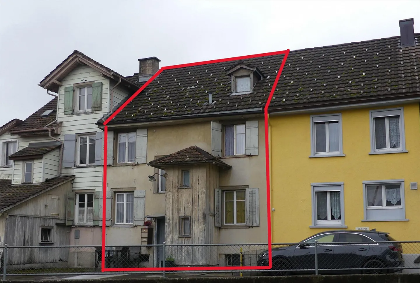 Occasione conveniente - Casa bifamiliare da ristrutturare - Foto 3 di 3