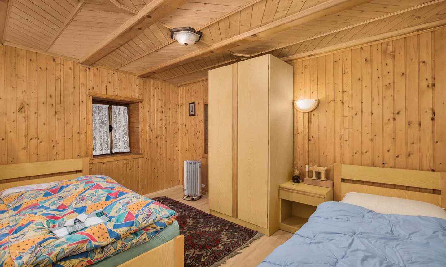 Spacious, renovated Rustico with 10 rooms in Val di Blenio - Photo 6 of 9