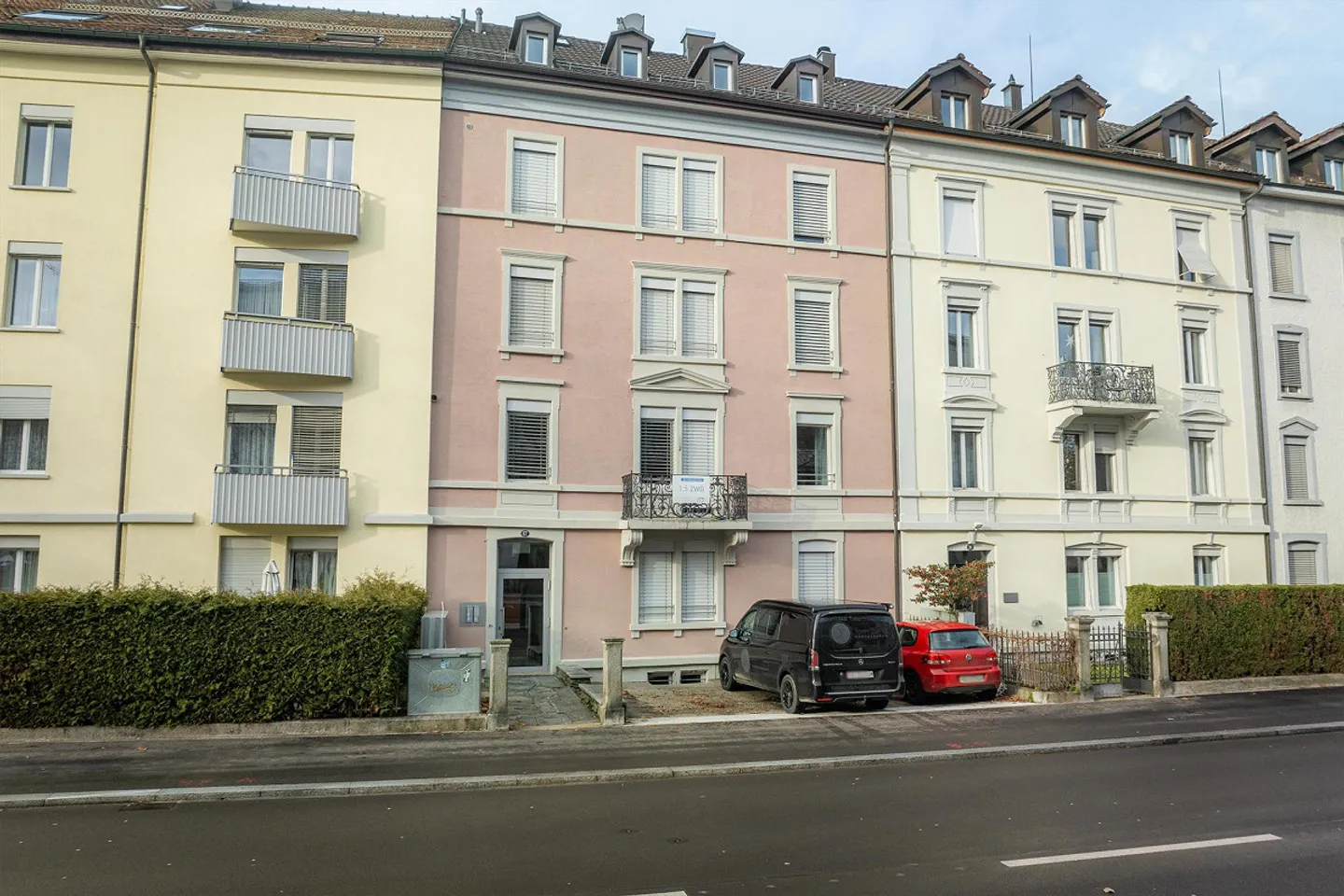 Modern single apartment in the heart of St. Gallen - Photo 2 of 9