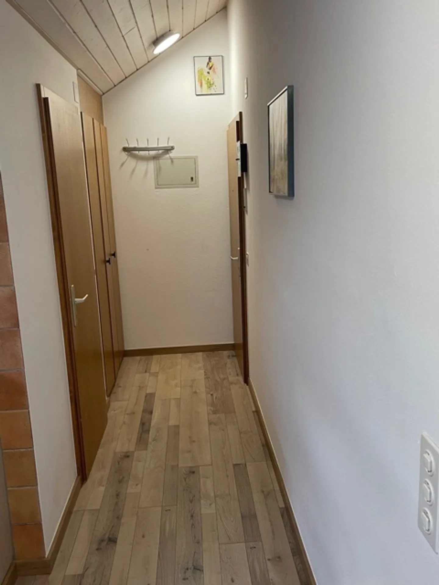 3œ ZI-WOHNUNG IN PORRENTRUY (JU), MÖBLIERT, TEMPORÄR - Photo 4 of 10