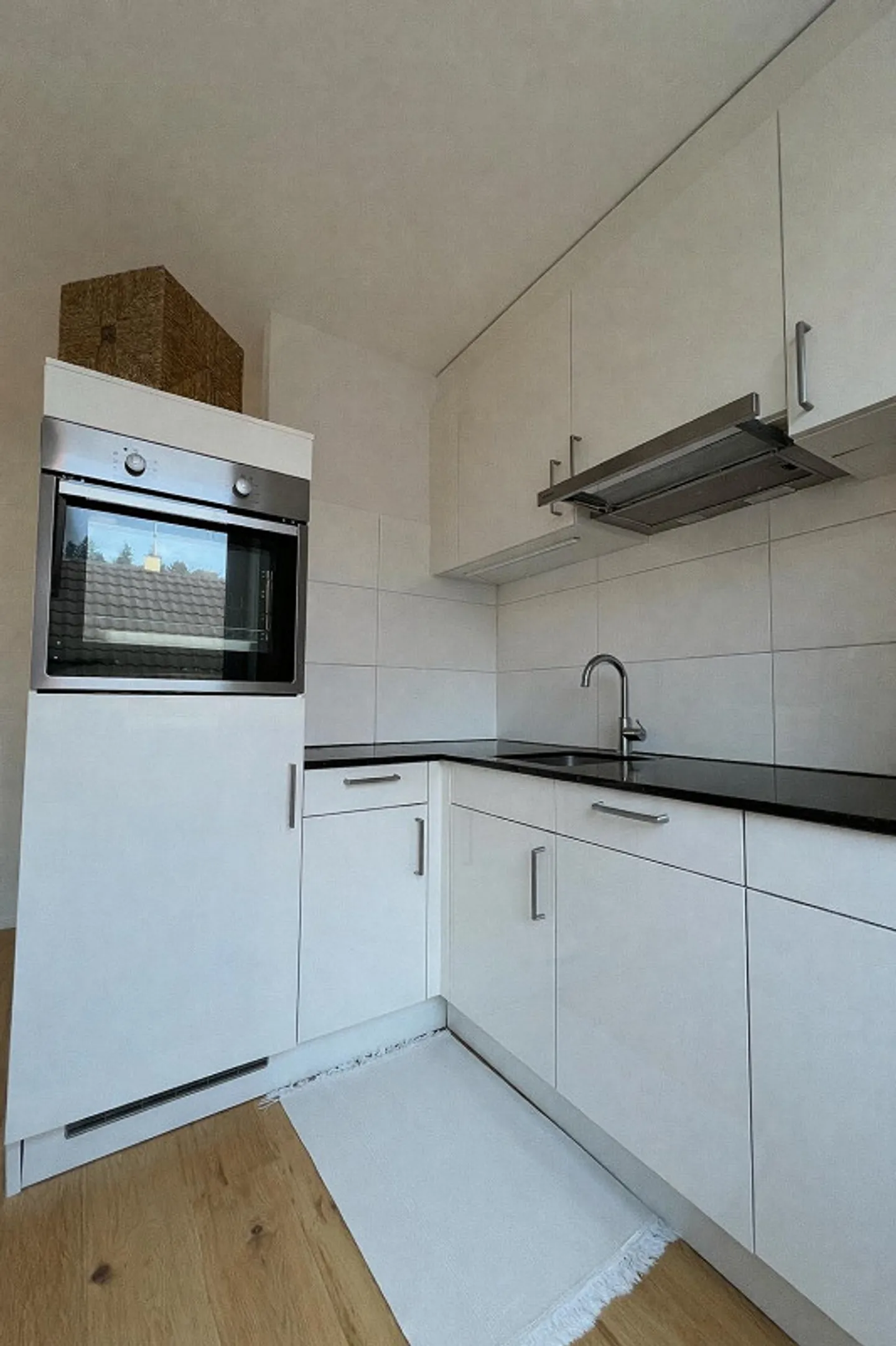 Modern single apartment in the heart of St. Gallen - Photo 4 of 9