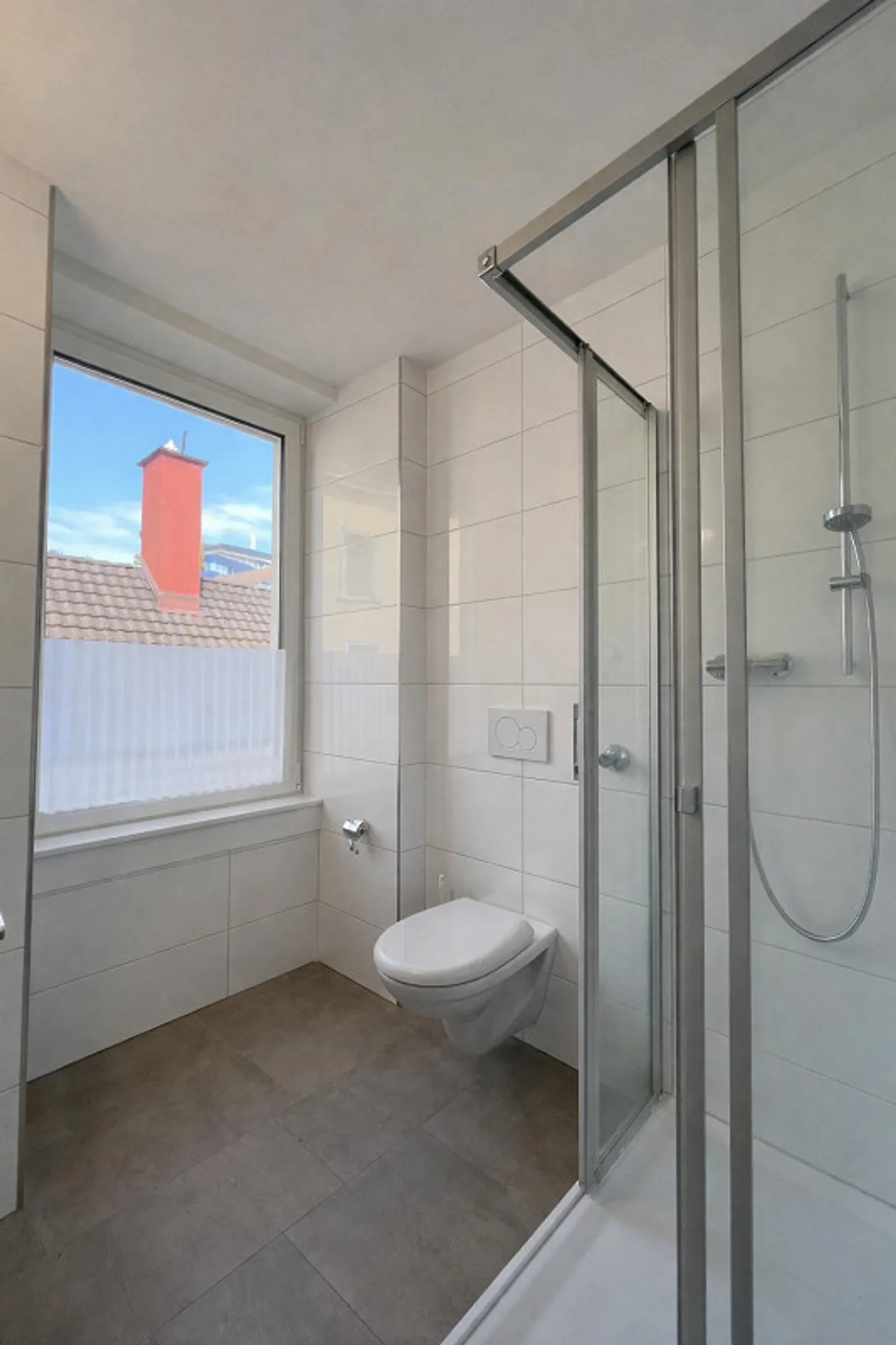 Modern single apartment in the heart of St. Gallen - Photo 5 of 9