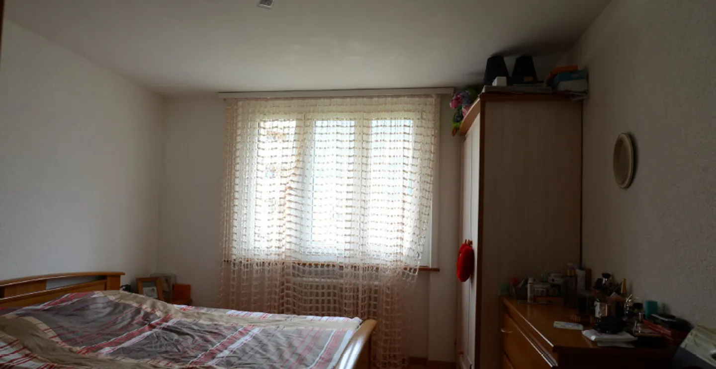 4.5-room apartment on the 1st floor, 2 balconies and individual garage - Photo 7 of 9