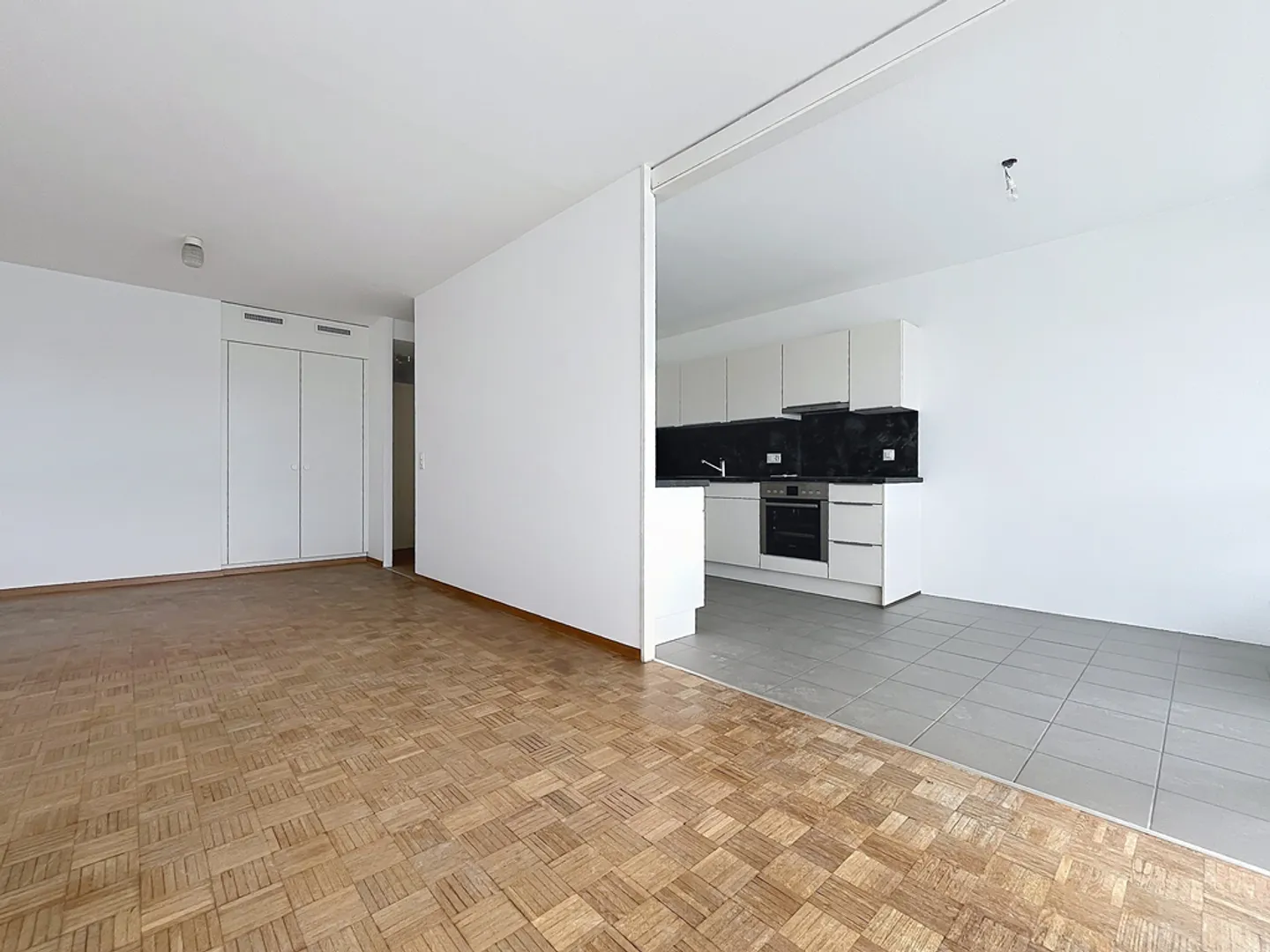 Appartamento 3 locali - Foto 3 di 9