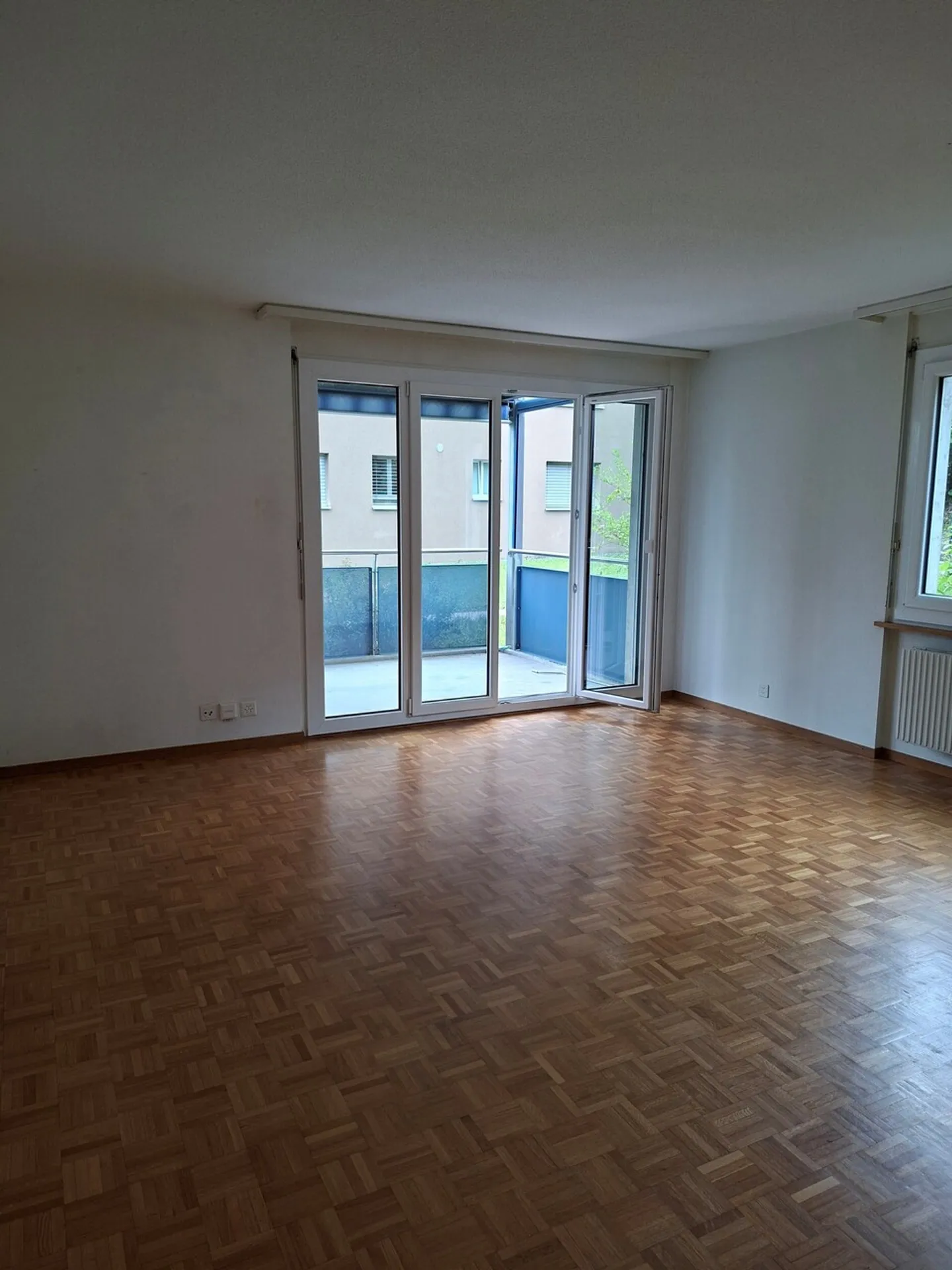 Villars-sur-Glâne / Quartier des Dailles / 2,5 pièces - Photo 2 sur 4