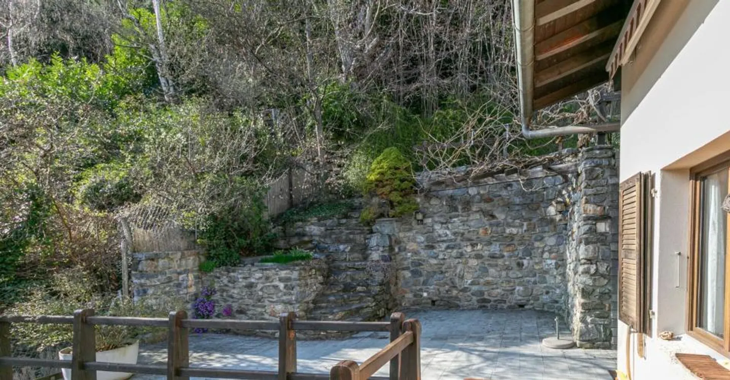 Affascinante Casa di 6,5 stanze - Foto 5 di 12