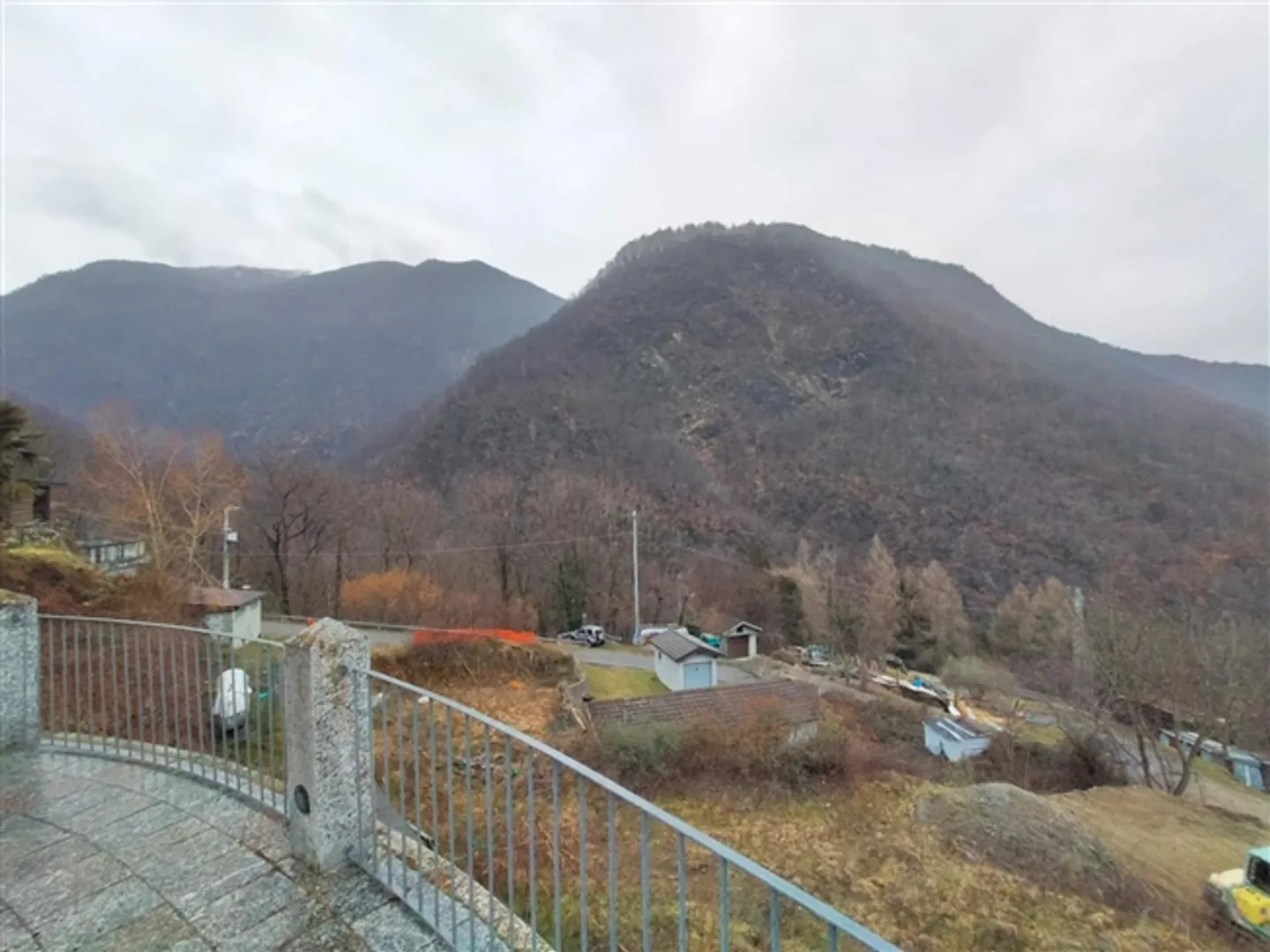 3-Zimmer-Haus zum Renovieren in Italien / casa di 3 1/2 locali in Italia - Foto 16 di 18