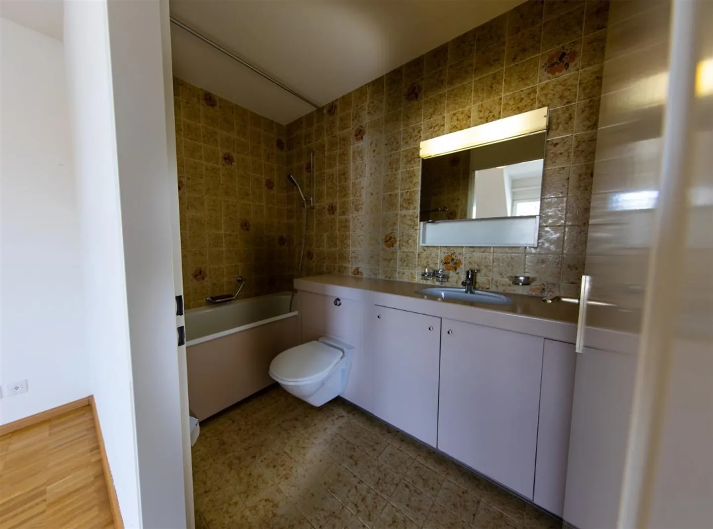 3.5-Zimmer-Wohnung mit Galerie befristet für ein Jahr - Photo 4 sur 10