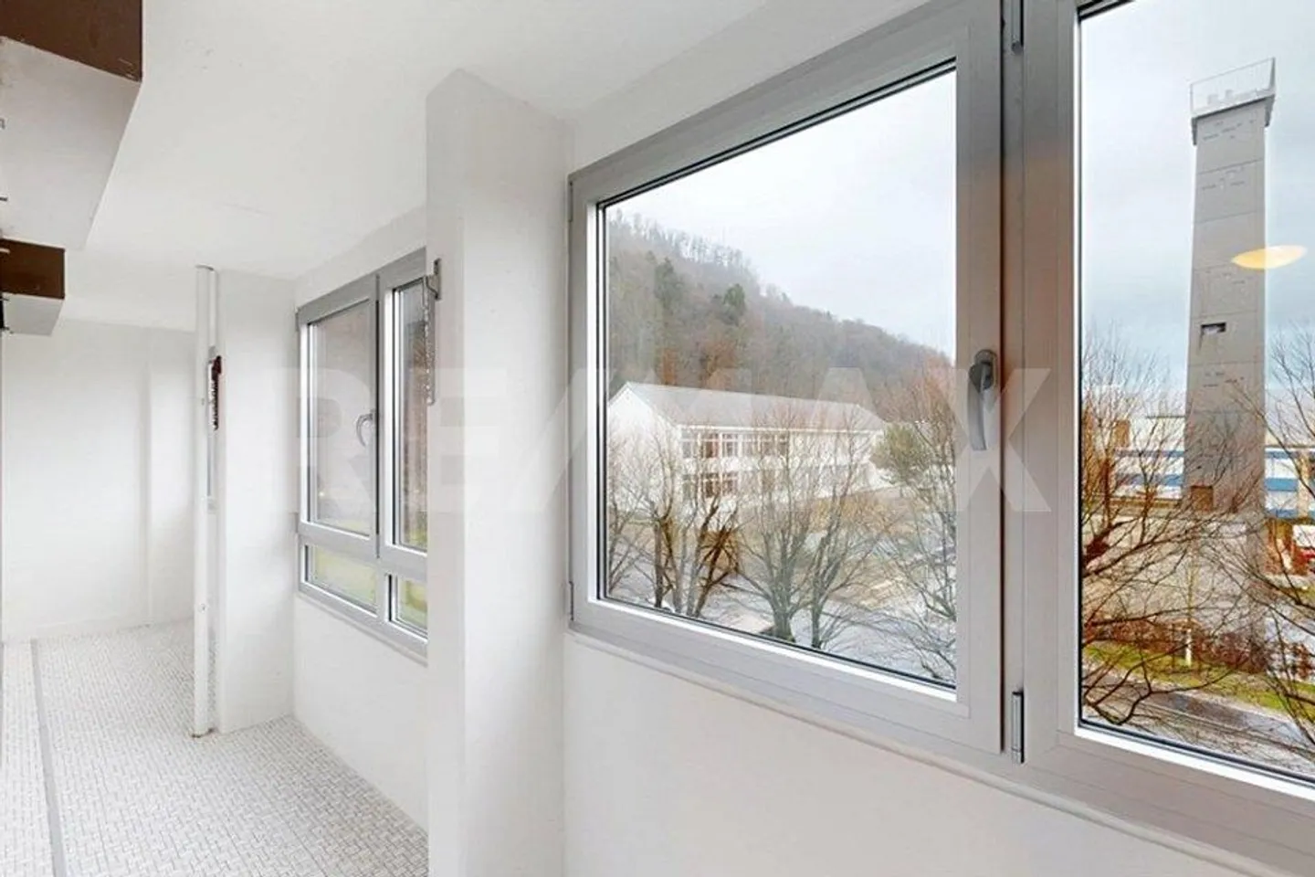 Appartamento di 4,5 stanze vicino al castello dell'acqua - Foto 7 di 13