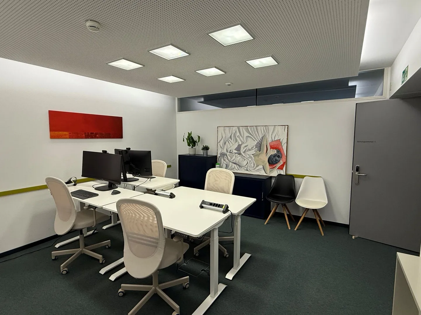 Ufficio per team arredato con bagno privato e servizio di prima classe nel cuore di Basilea - Foto 7 di 9