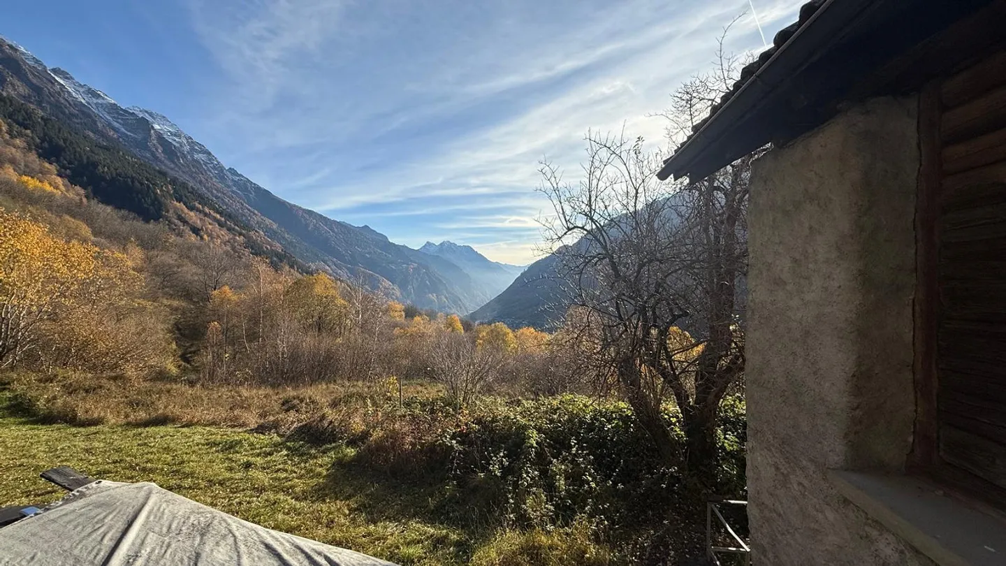 Rustique avec terrain et vue dégagée - Photo 2 sur 23