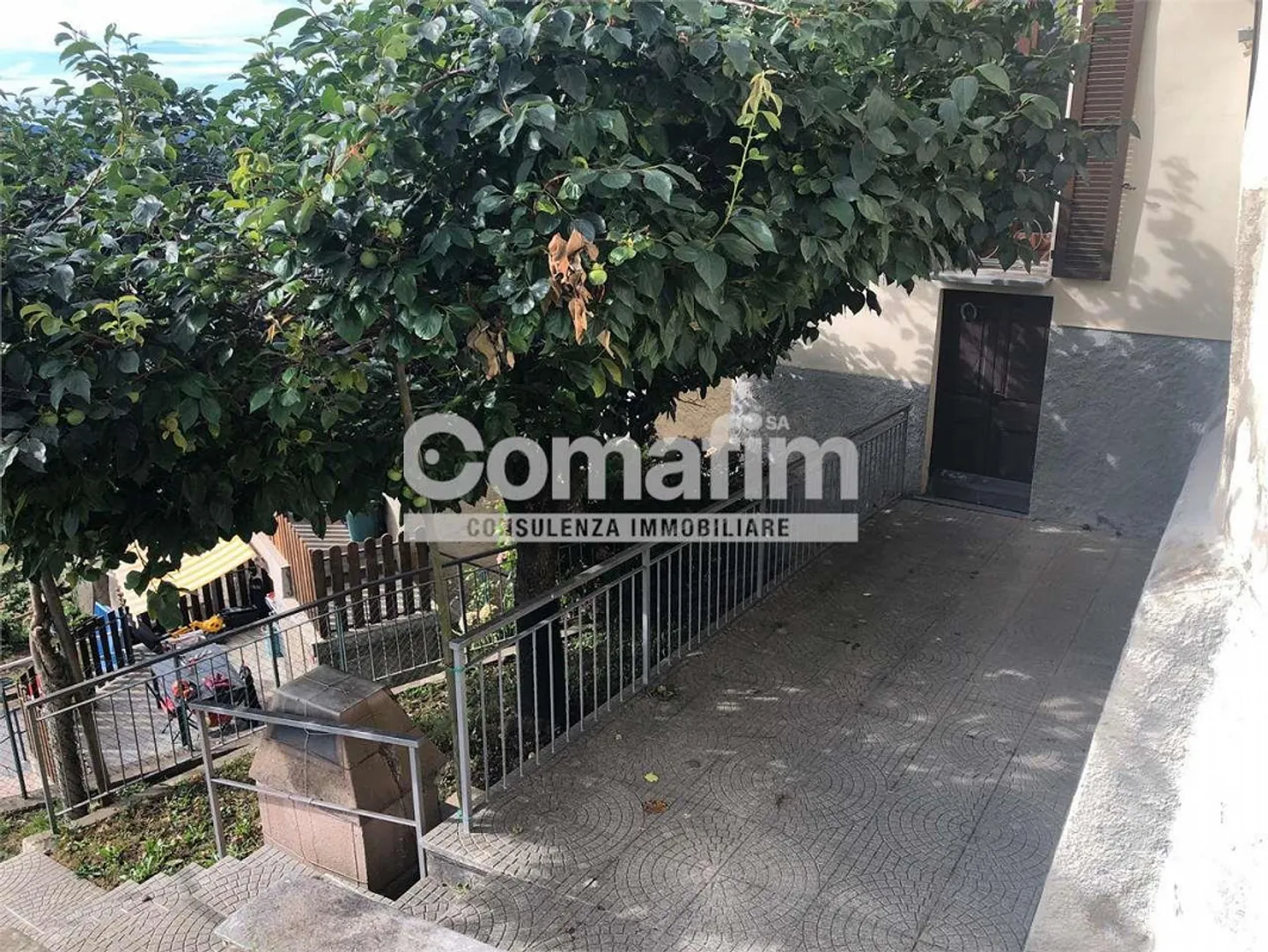 Casa di 3 ppartamenti con vista lago a Cademario - Foto 11 di 11