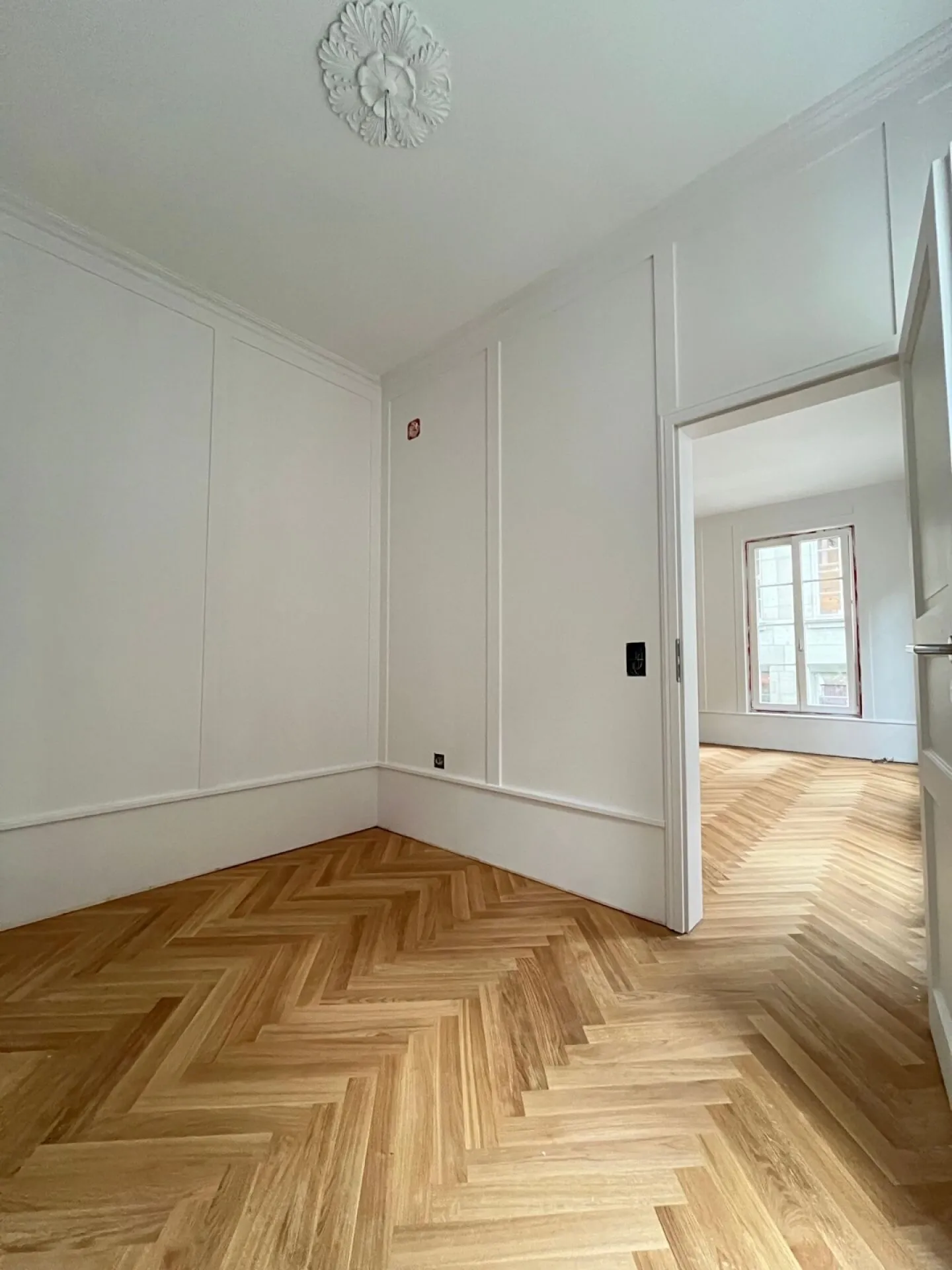 Completely renovated 2.5 room apartment in the old town of Burgdorf - Photo 7 of 10