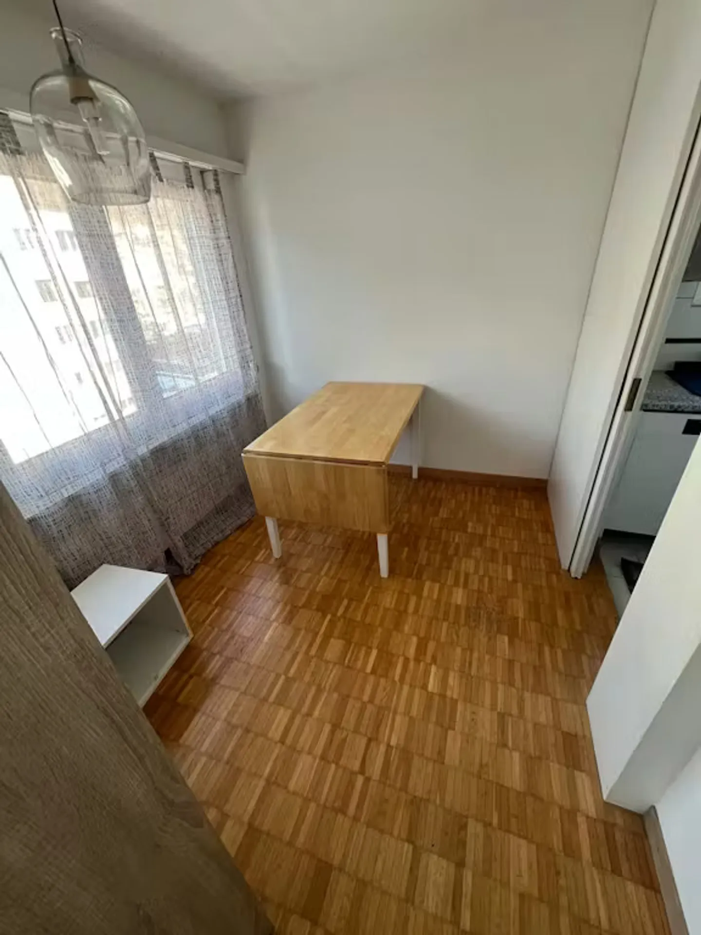 Apartment for rent - Photo 9 of 10