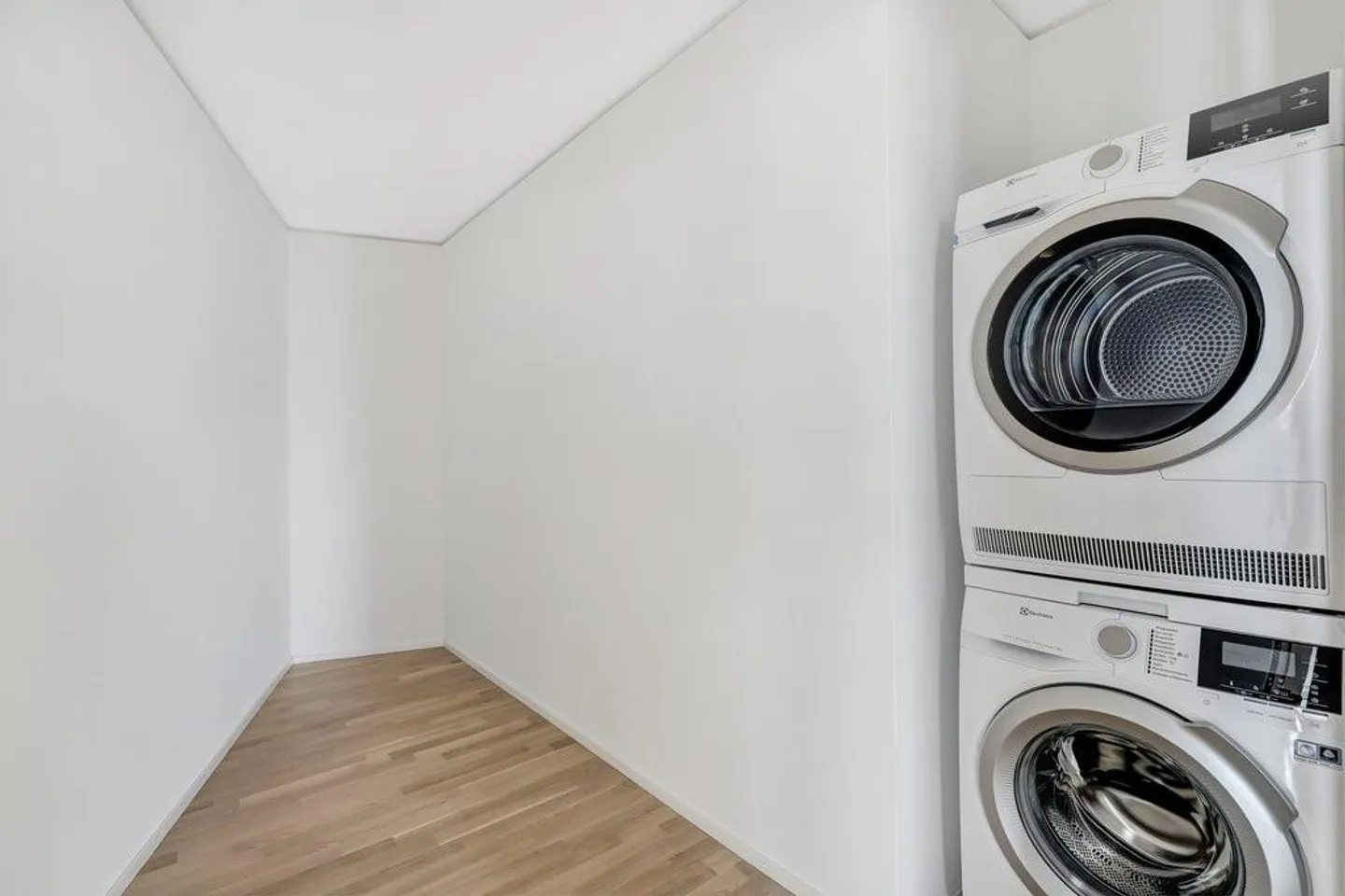 Modernes Apartment im Bäretower - Foto 7 von 9