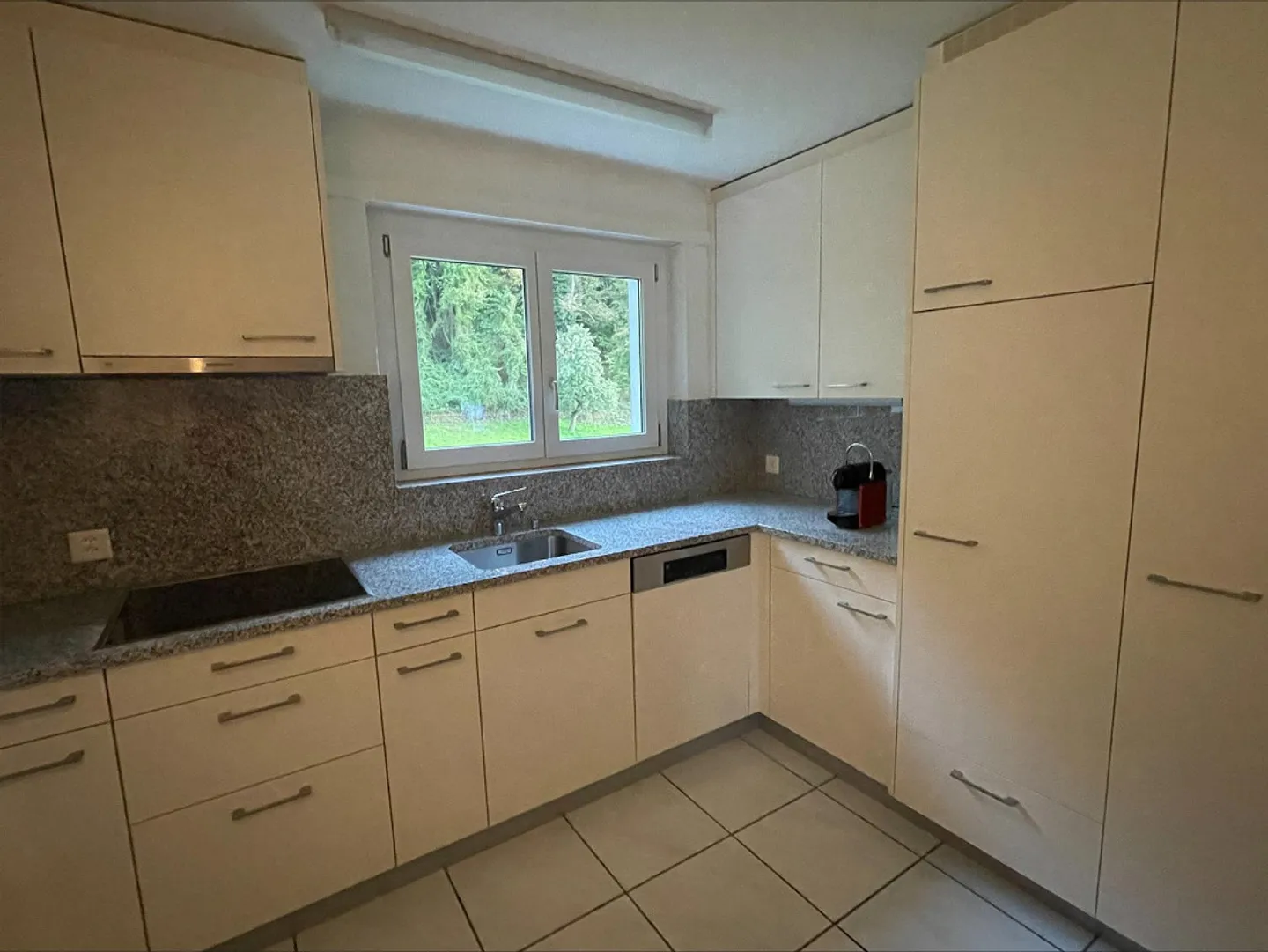 Schöne 5.5-Zimmer-Wohnung mit Galerie - Foto 1 von 8
