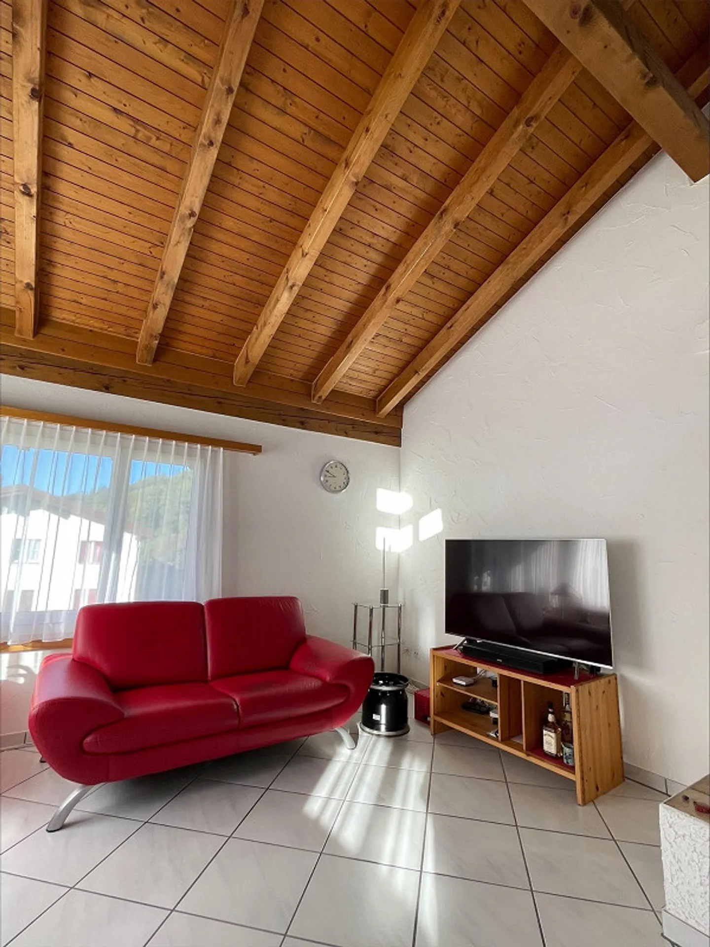 Schöne 5.5-Zimmer-Wohnung mit Galerie - Foto 3 von 8