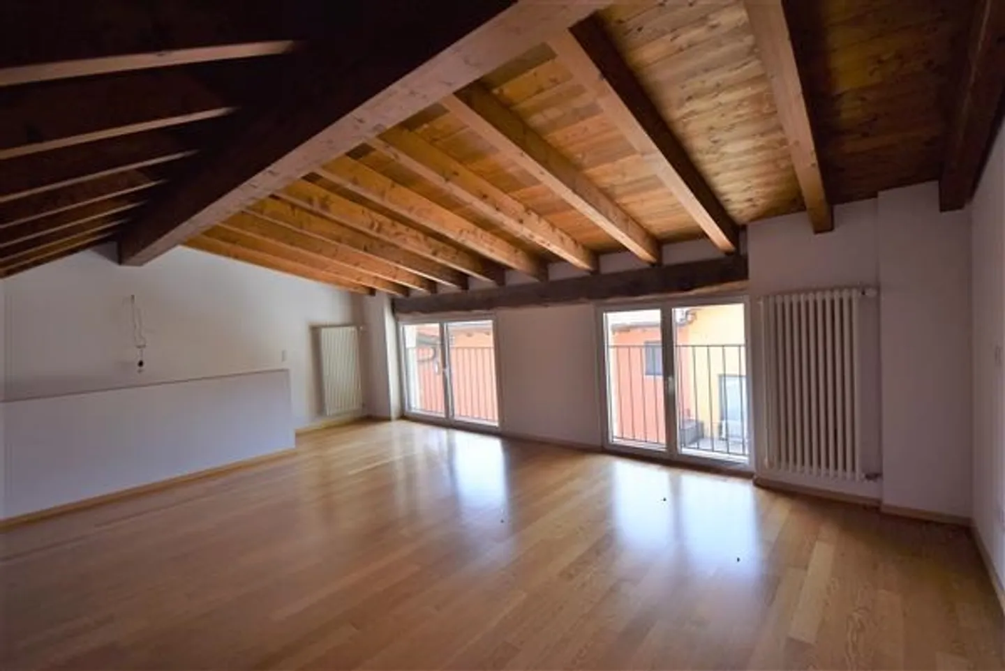 Pura: Casa con 4,5 stanze - Foto 1 di 4
