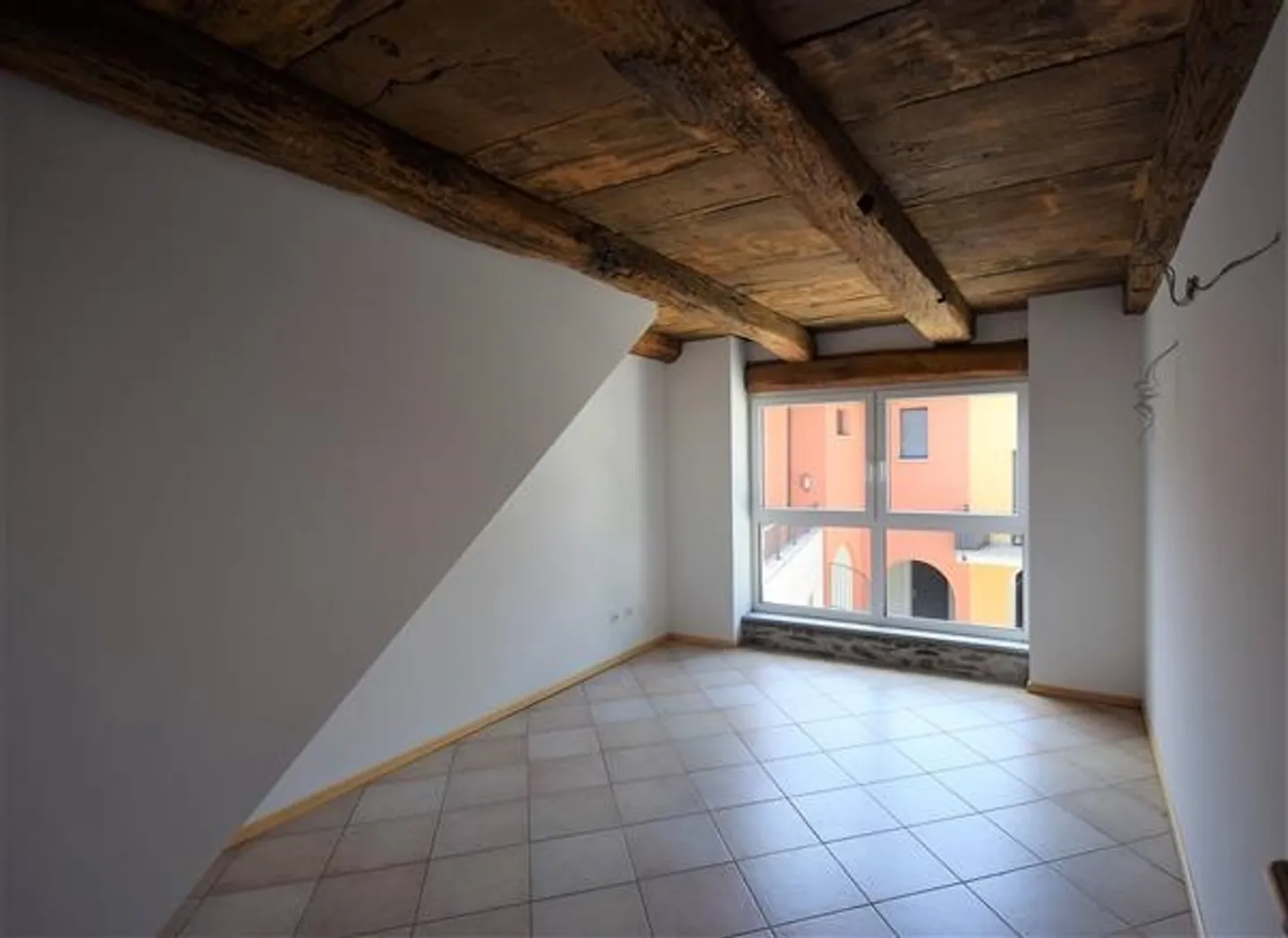 Pura: Casa con 4,5 stanze - Foto 3 di 4