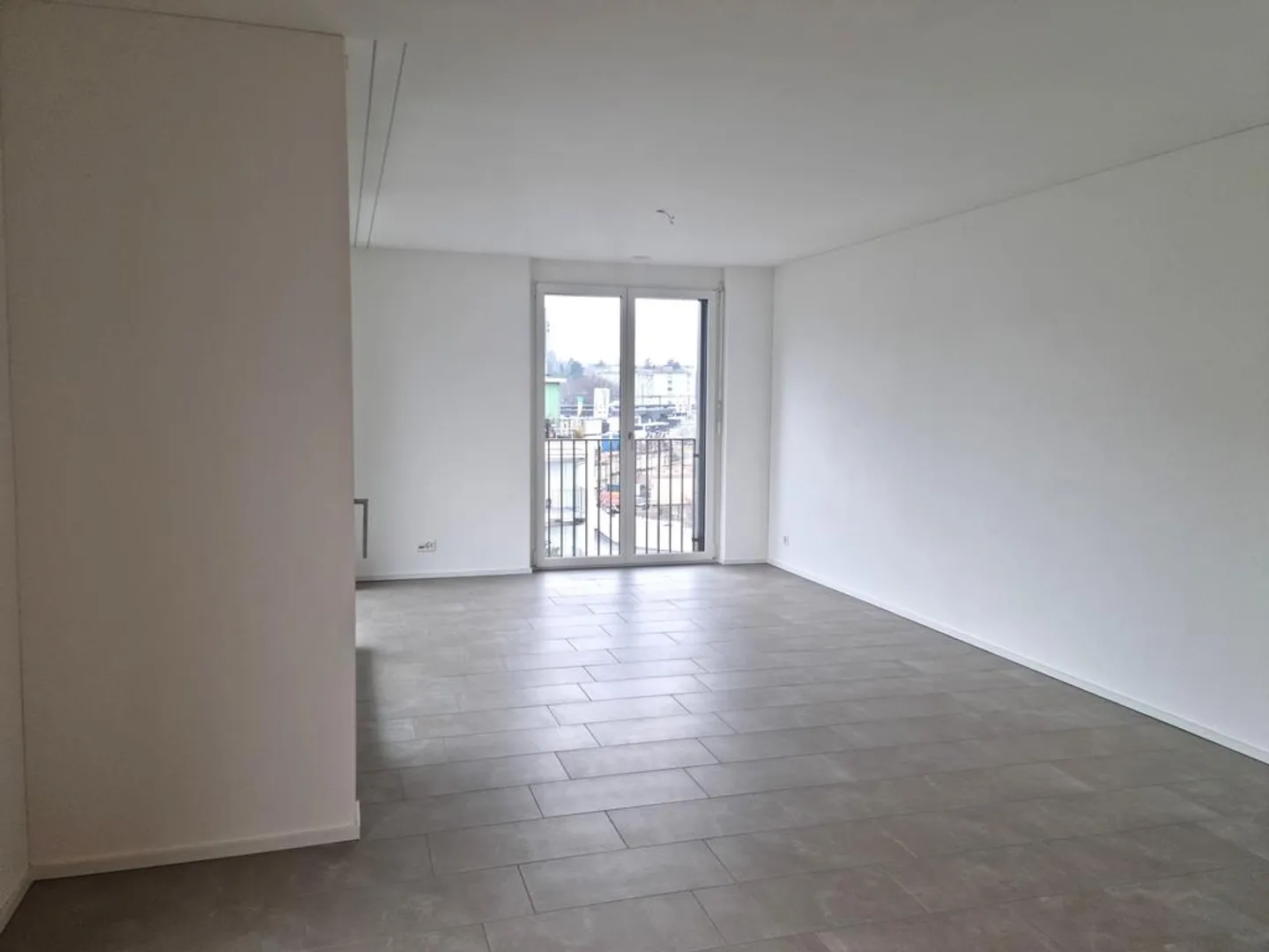 Vie Spacieuse et Moderne - Photo 2 sur 5