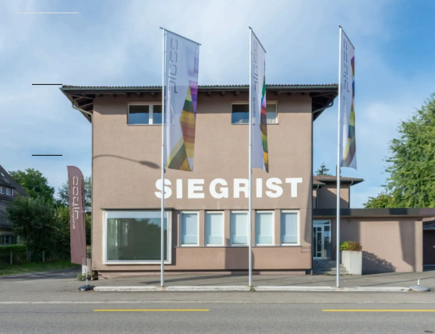 Gewerbe-/Büroräumlichkeiten zu vermieten - Foto 1 von 17
