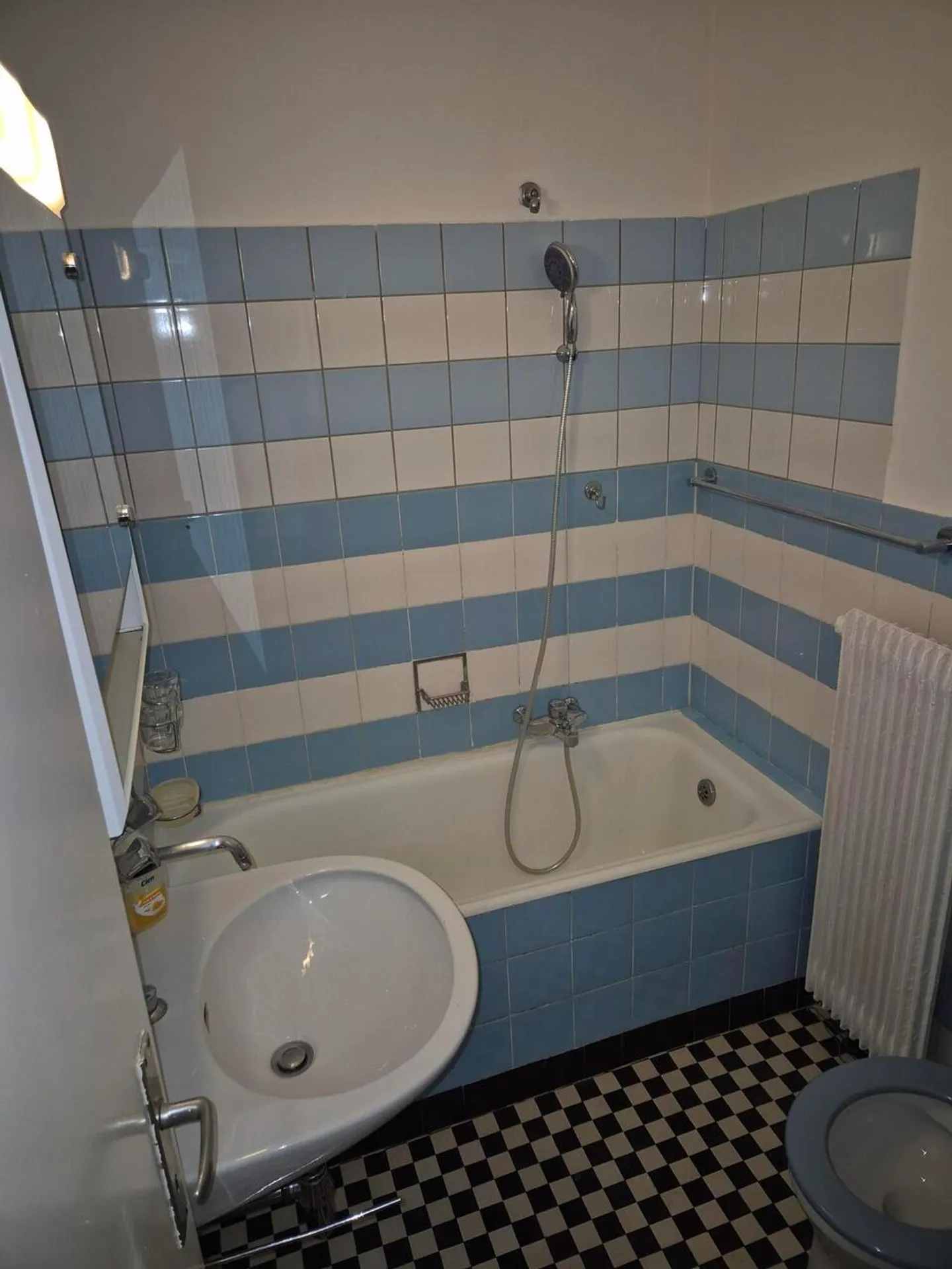 Charmante 1.5-Zimmer Wohnung - Foto 7 von 8