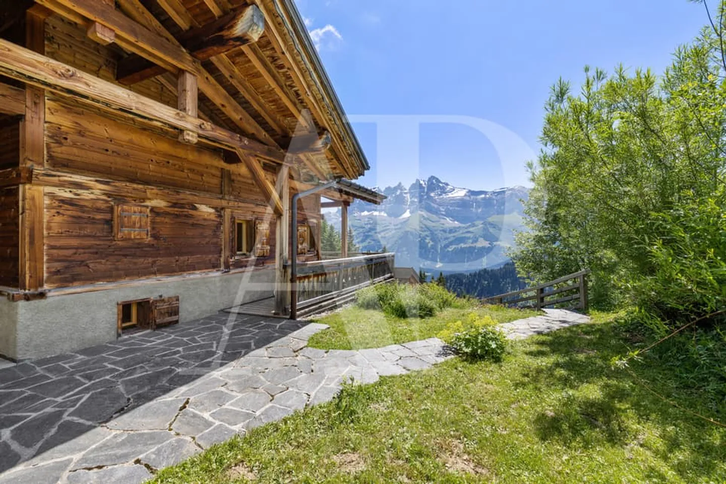 Exklusivität - Luxuriöses Ski-in/Ski-out-Chalet in Les Crosets - Foto 3 von 13