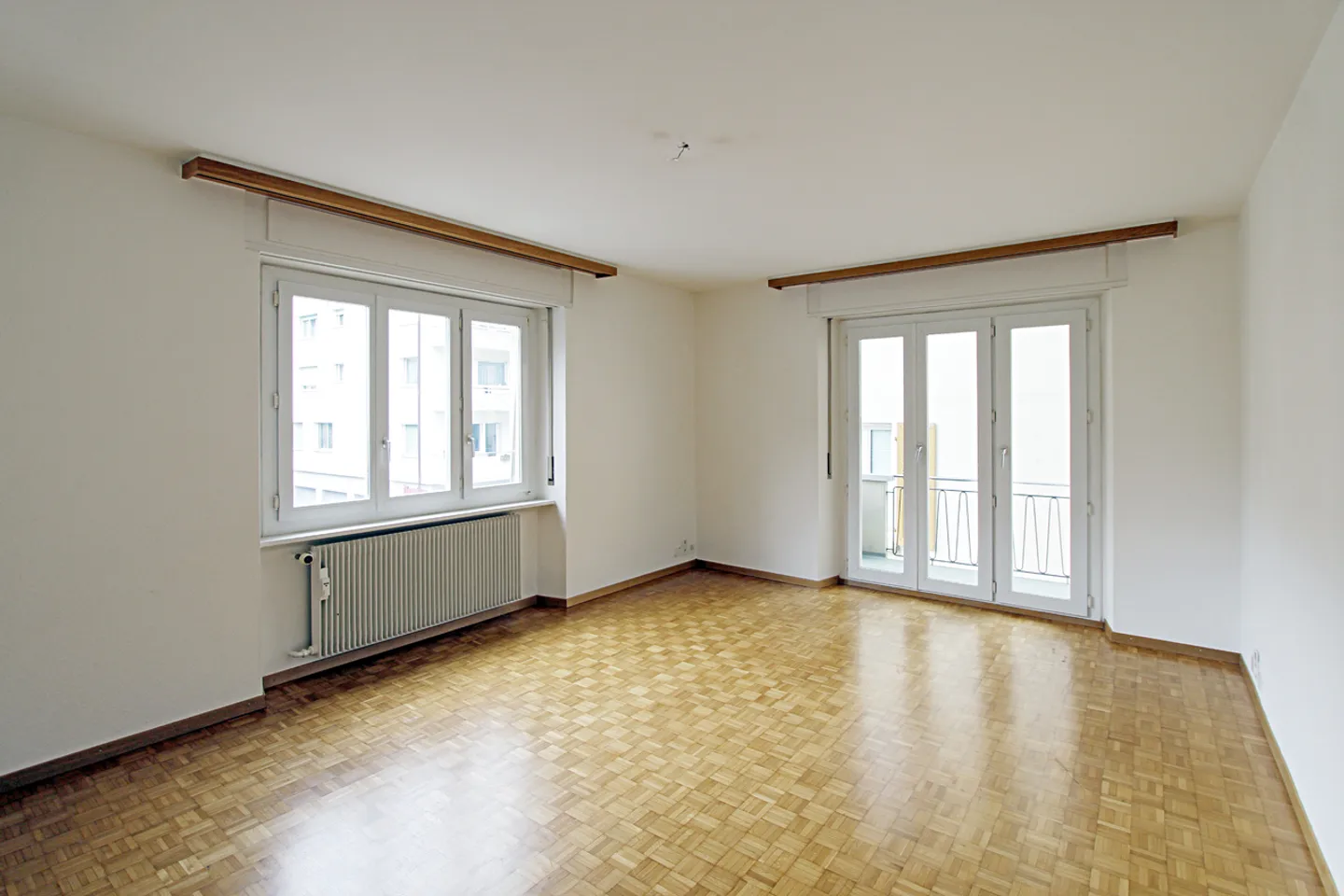 Newly renovated 4.5 room apartment in the center of Visp - Photo 5 of 8