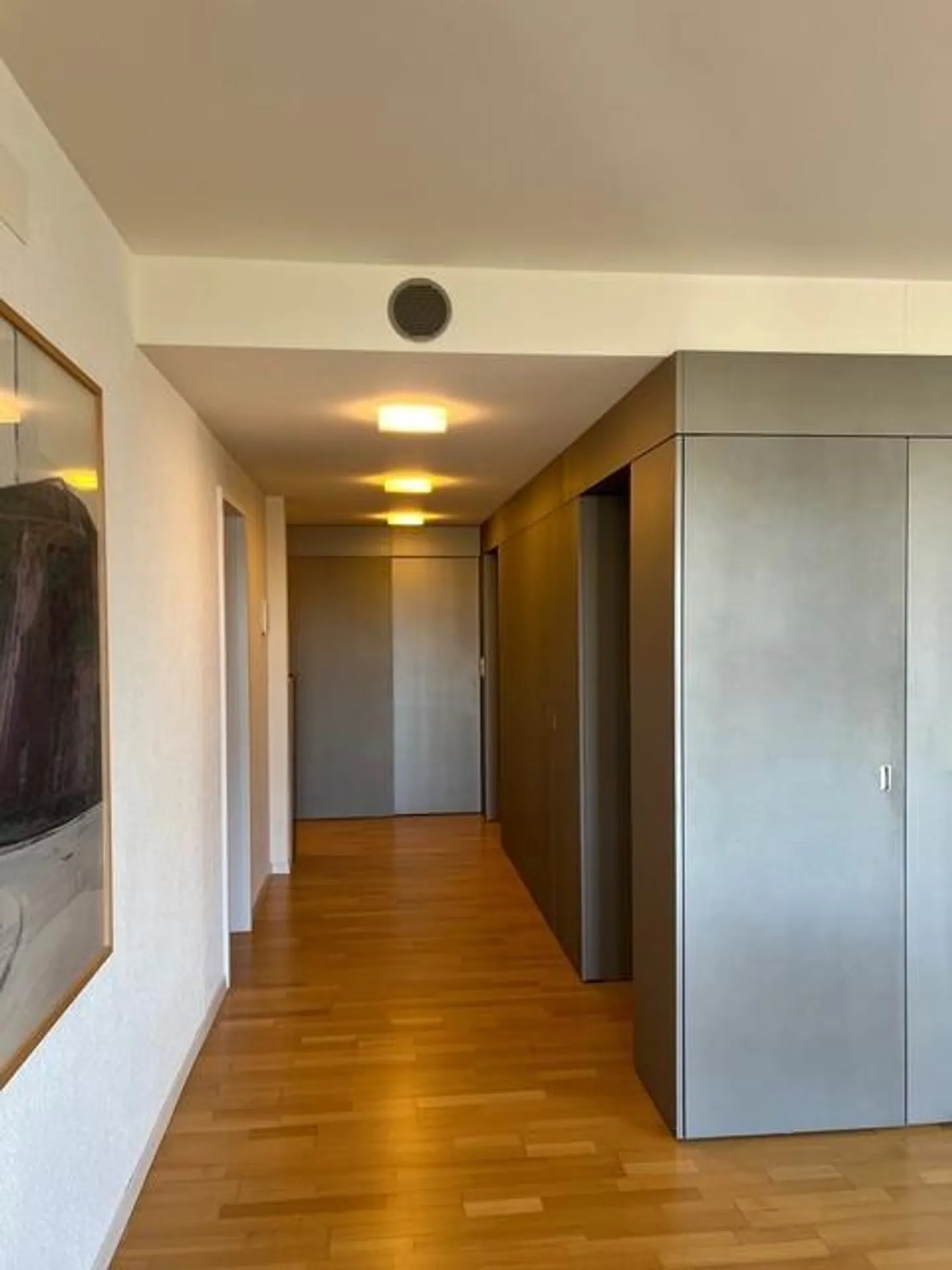 Schöne und lichtdurchflutete 3.5 Zimmerwohnung - Foto 5 von 17