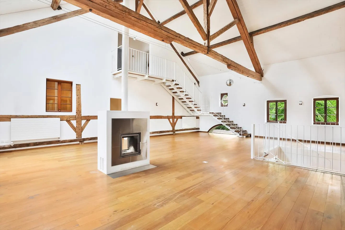 Appartamento 6 stanze - Foto 2 di 19