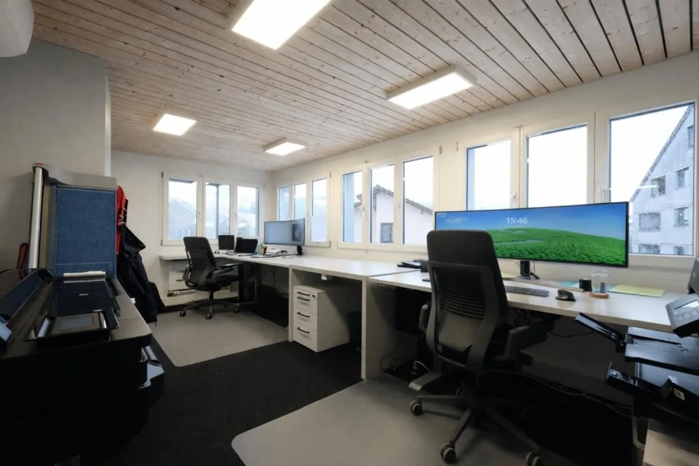 Locali per uffici in una buona posizione - Foto 9 di 9