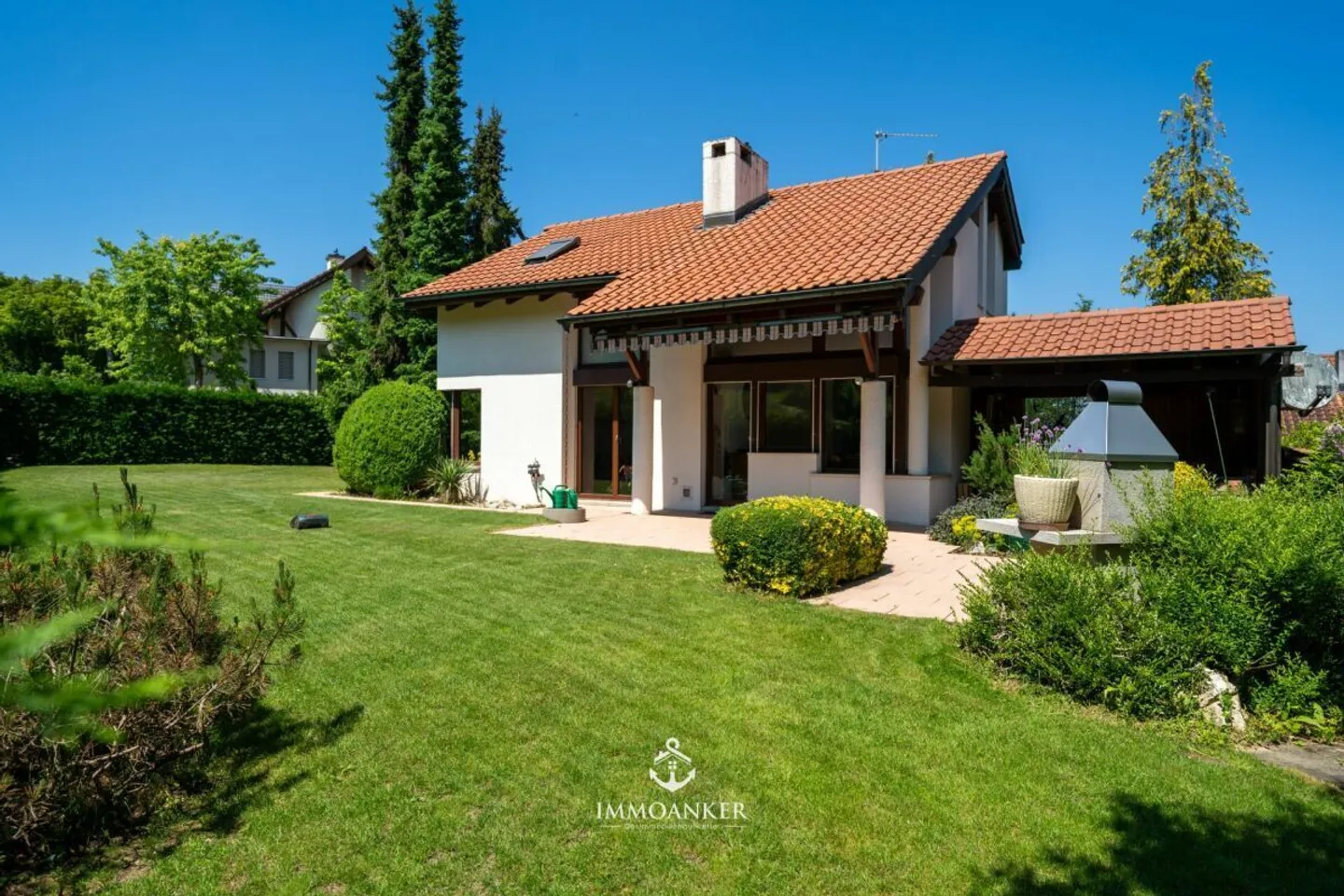 Casa singola in affitto - Foto 1 di 13