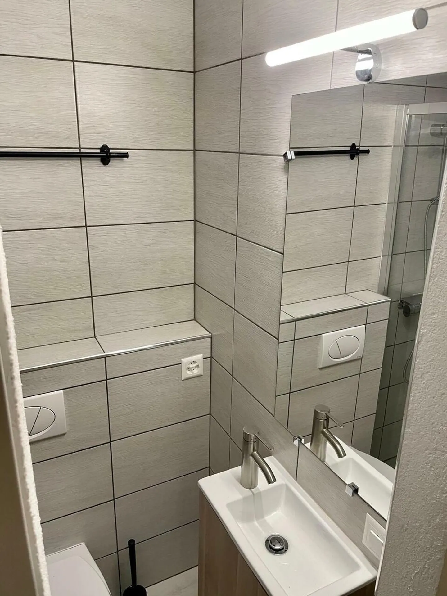 STUDIO FOR RENT NEAR CENTER YEAR - Photo 5 of 7