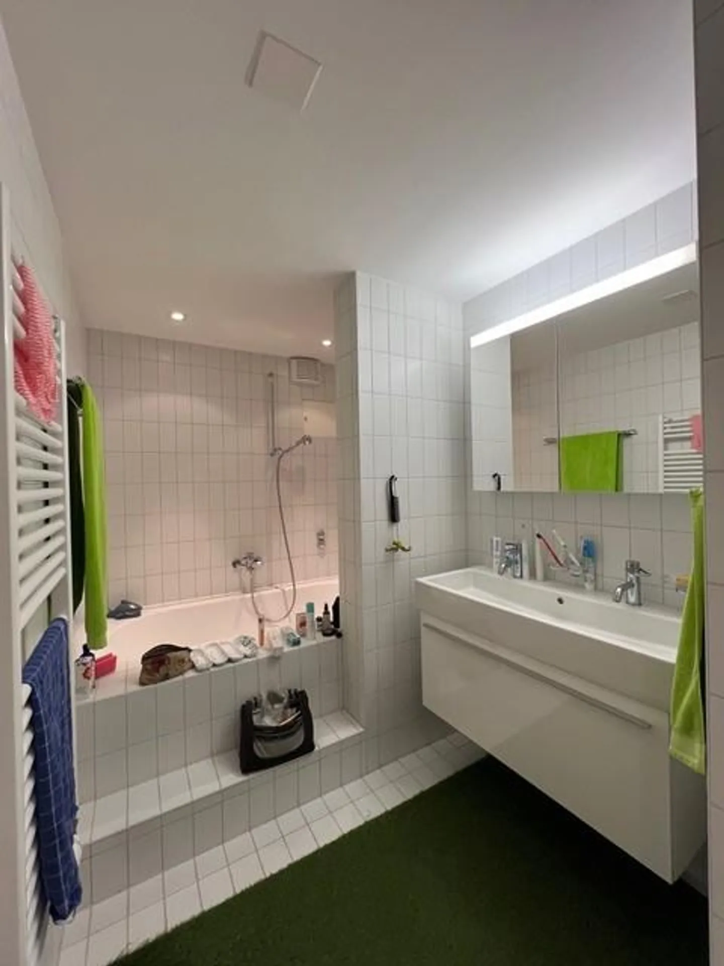 Schöne und lichtdurchflutete 3.5 Zimmerwohnung - Foto 12 von 17