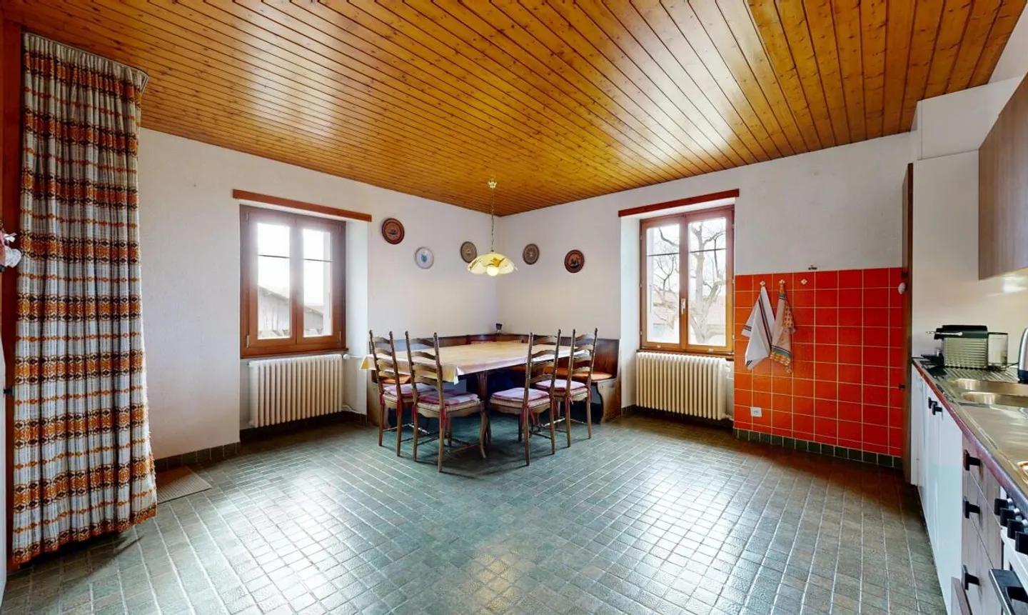 Opportunità nel cuore del villaggio - Foto 5 di 13