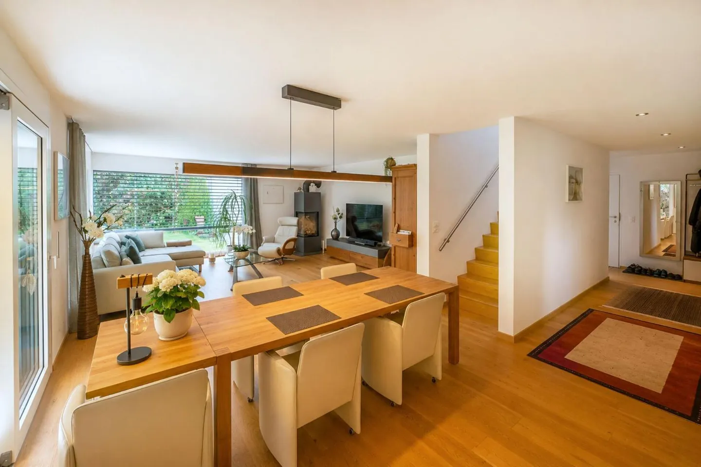 Modernes Einfamilienhaus in Selzach - Foto 4 von 13