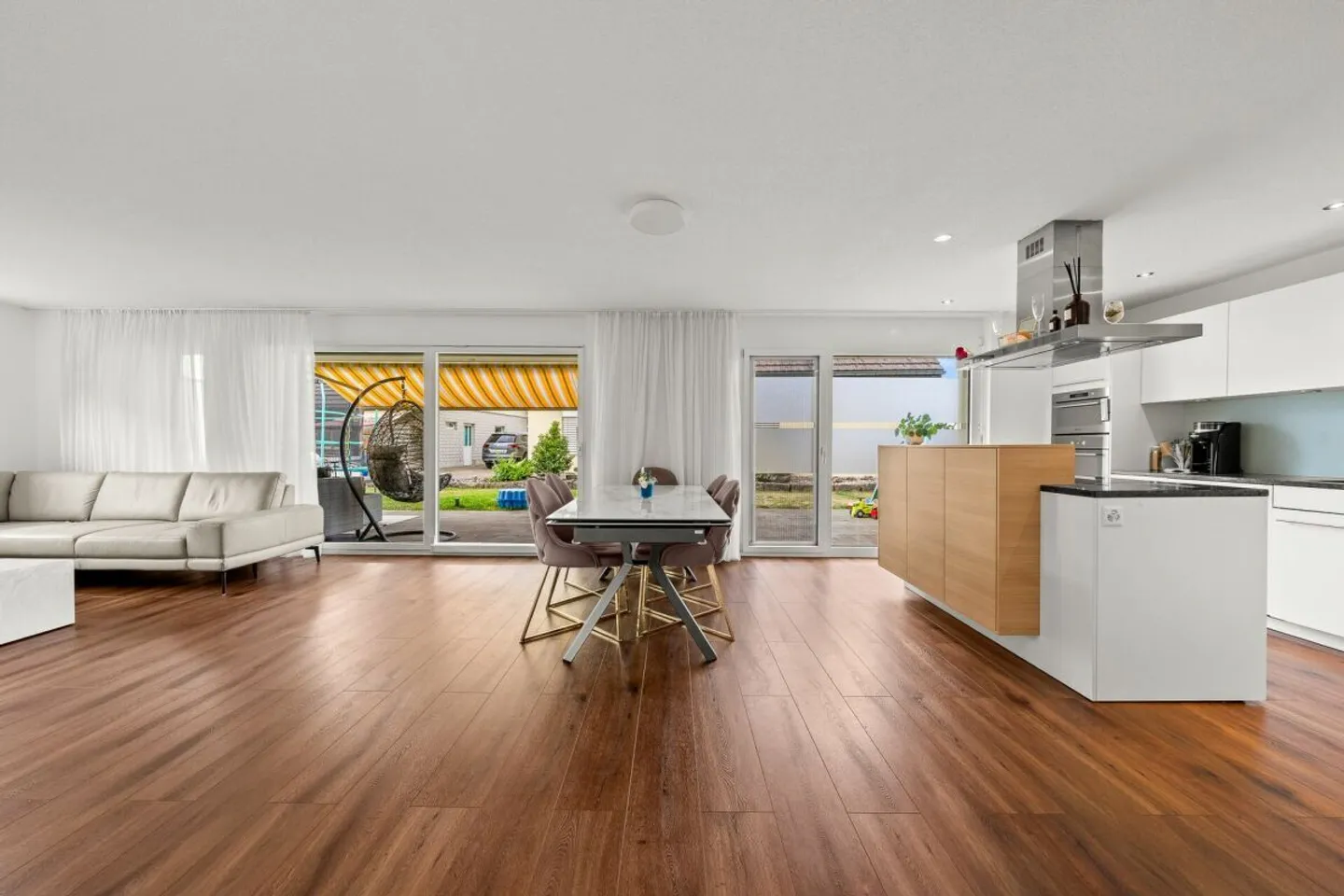 4.5 Room Garden Apartment - Photo 1 of 11