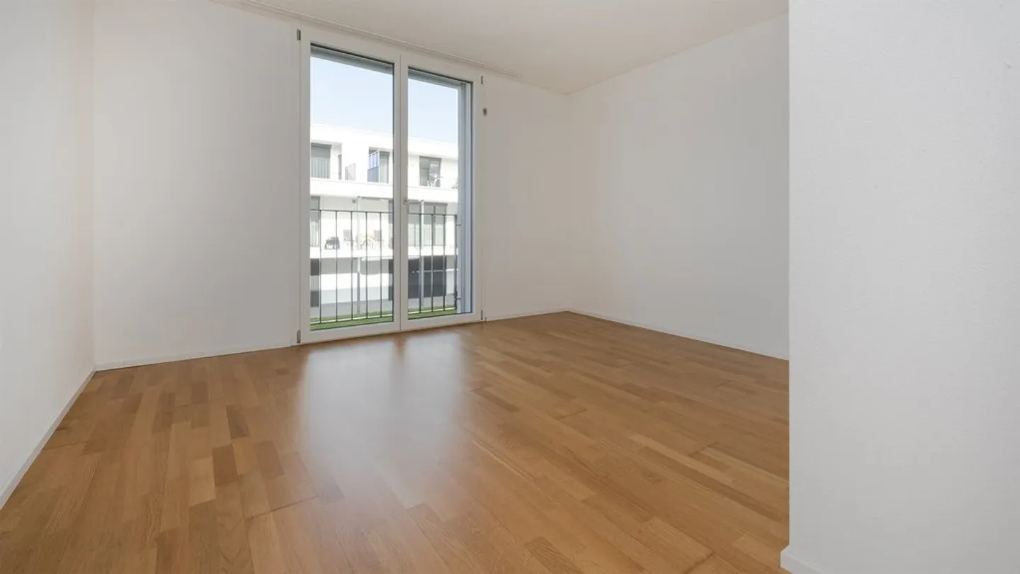 Modern 4.5-Room Apartment - Photo 8 of 12