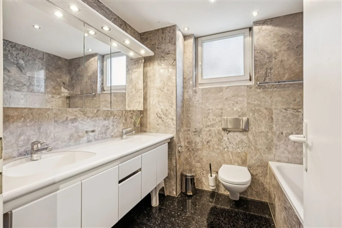 Appartamento giardino 4.5 stanze a Otelfingen - Foto 2 di 13