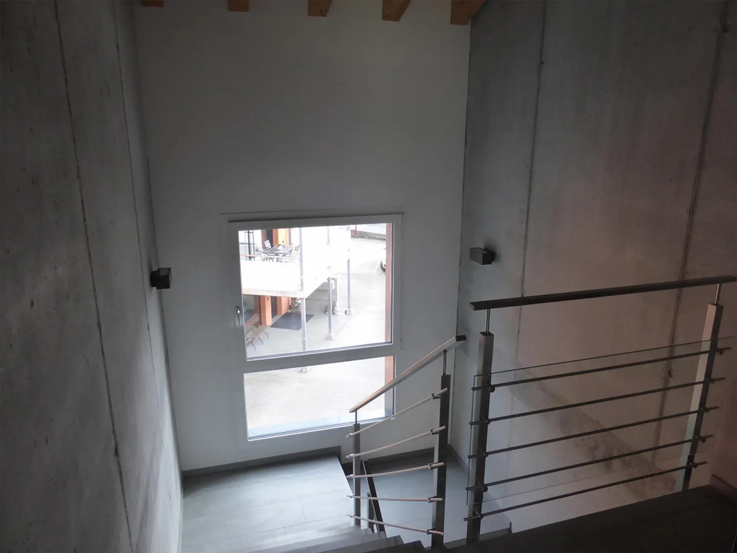 Neuwertige 3 1/2 Zimmerwohnung an ruhiger Lage im Dorfkern - Foto 9 von 9