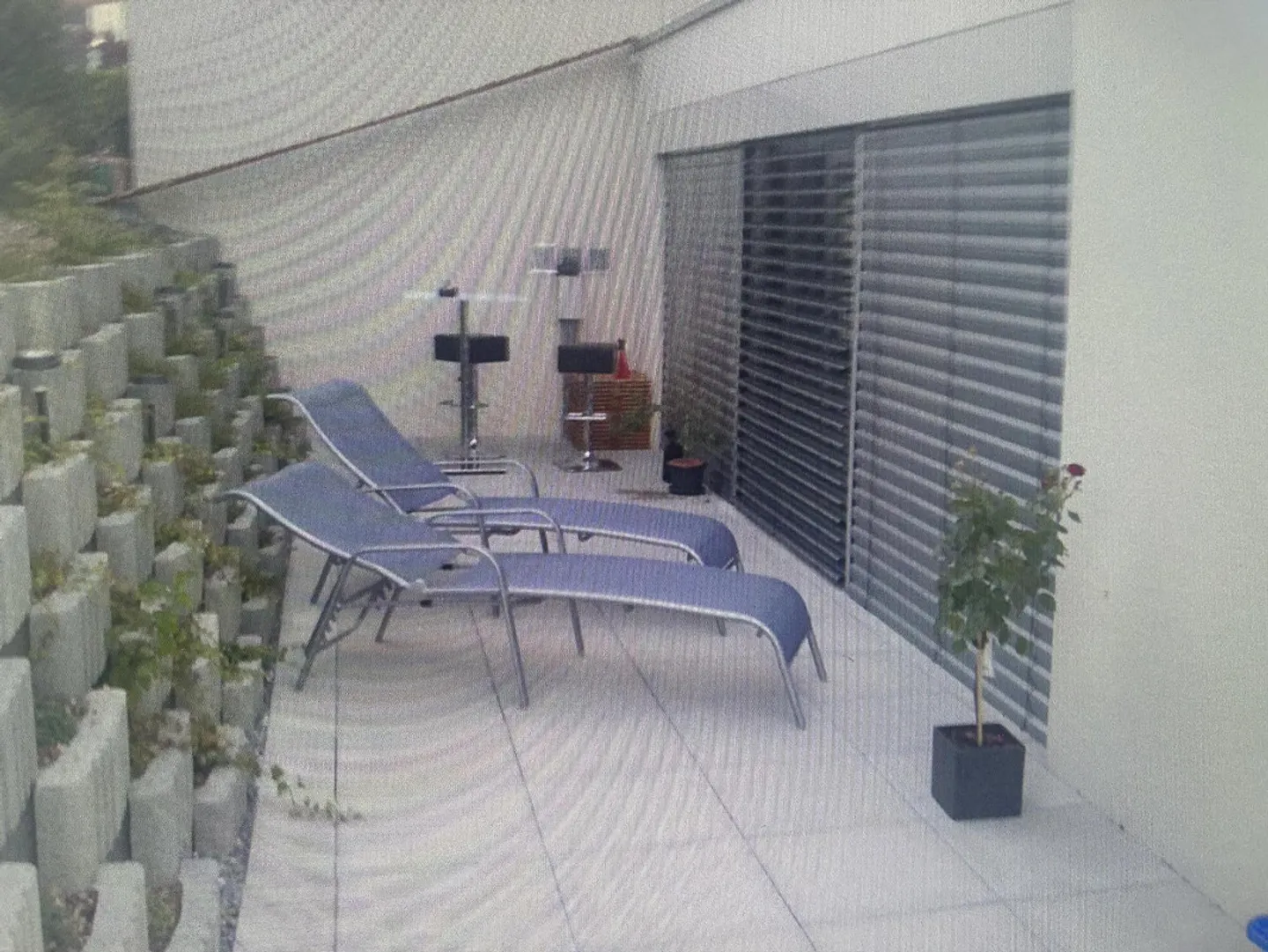 Bright 2-room apartment - Photo 1 of 5